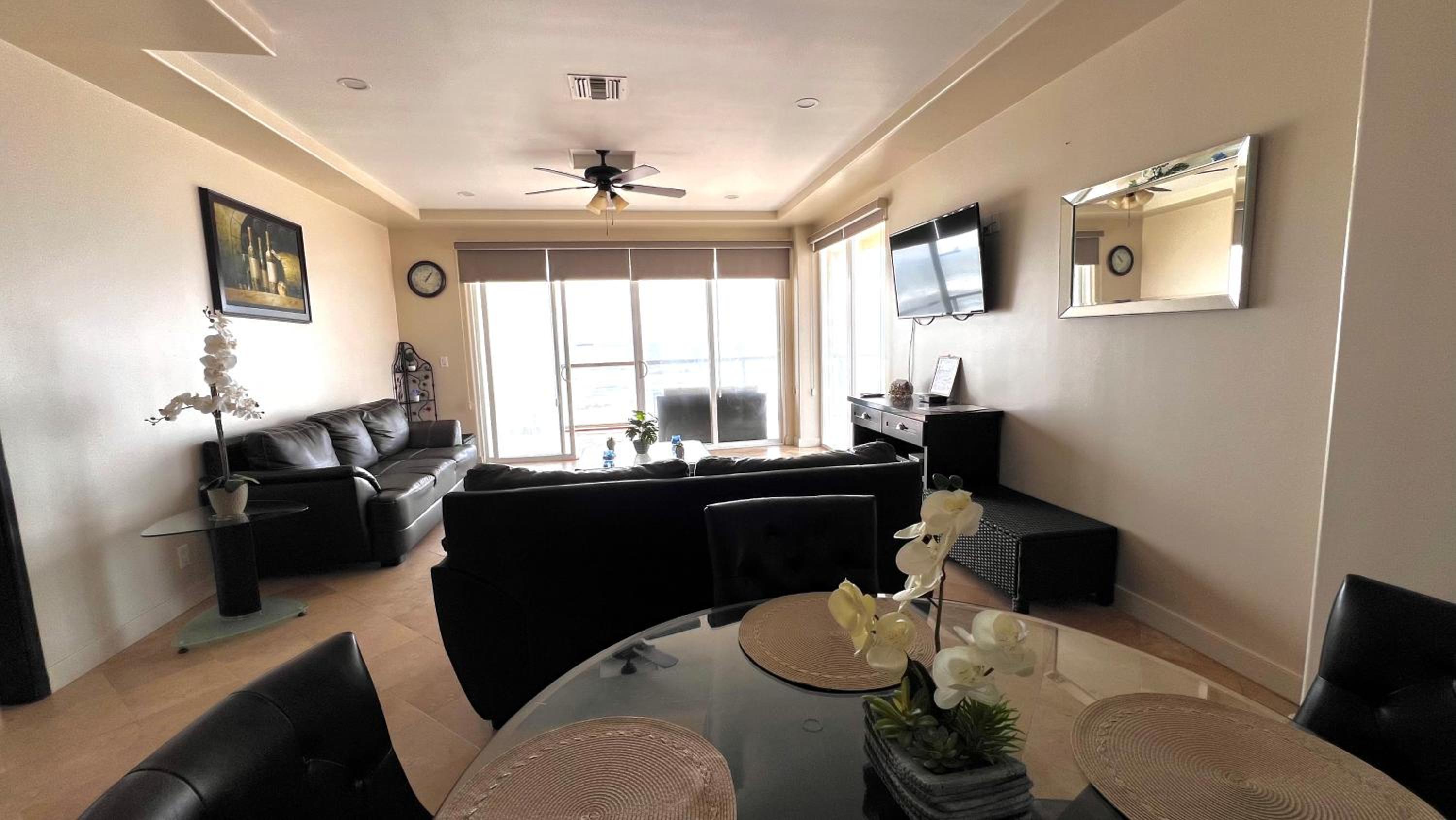 Three-Bedroom Apartment - Photo 11