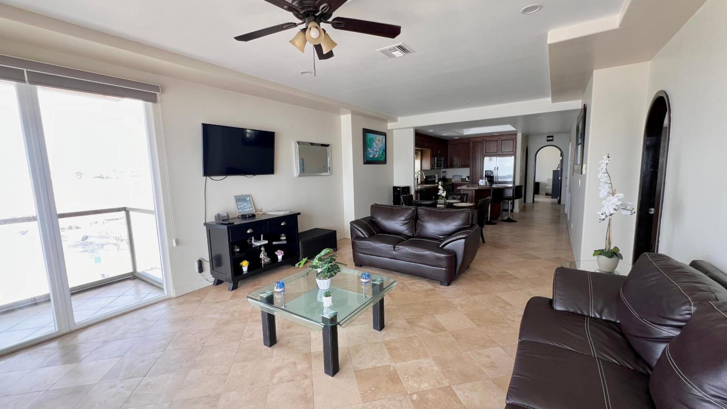 Three-Bedroom Apartment - Photo 8