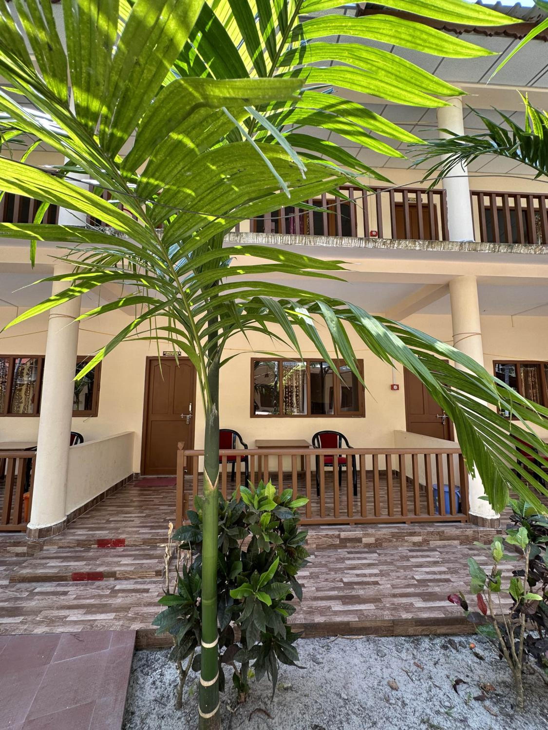 Deluxe Double Room With Balcony photo 3
