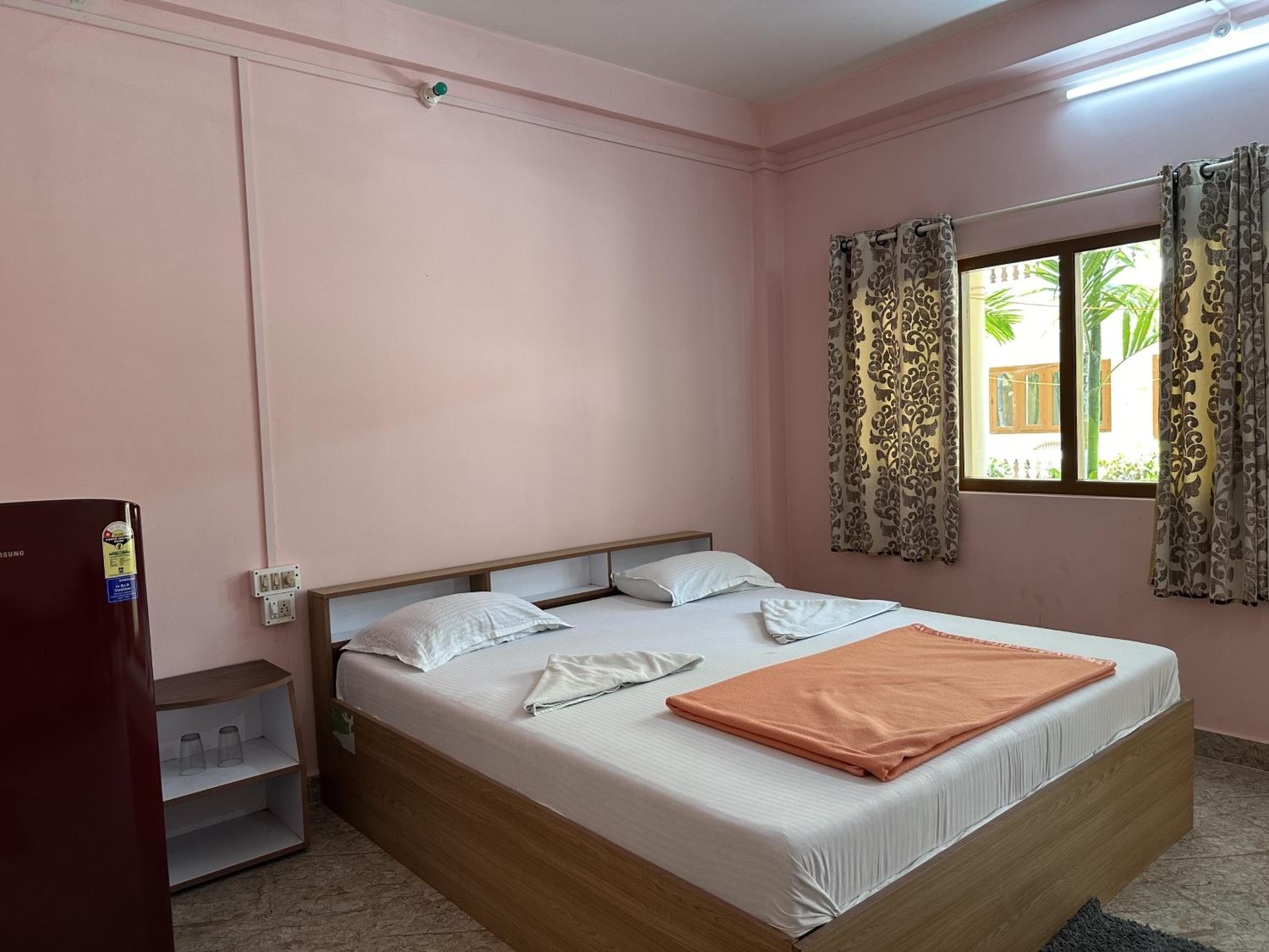 Deluxe Double Room With Balcony photo 1