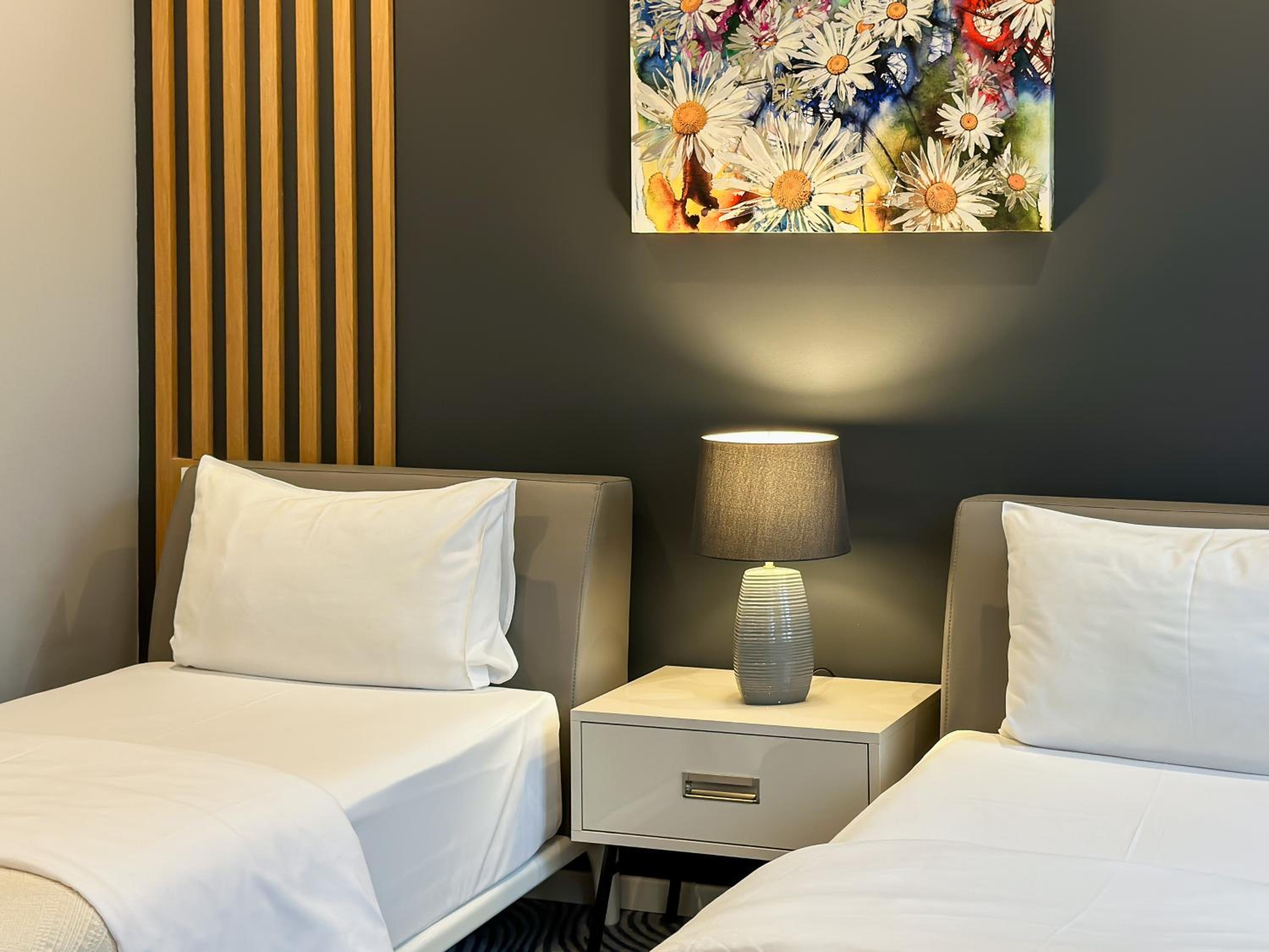 Standard Double Room - Photo 13