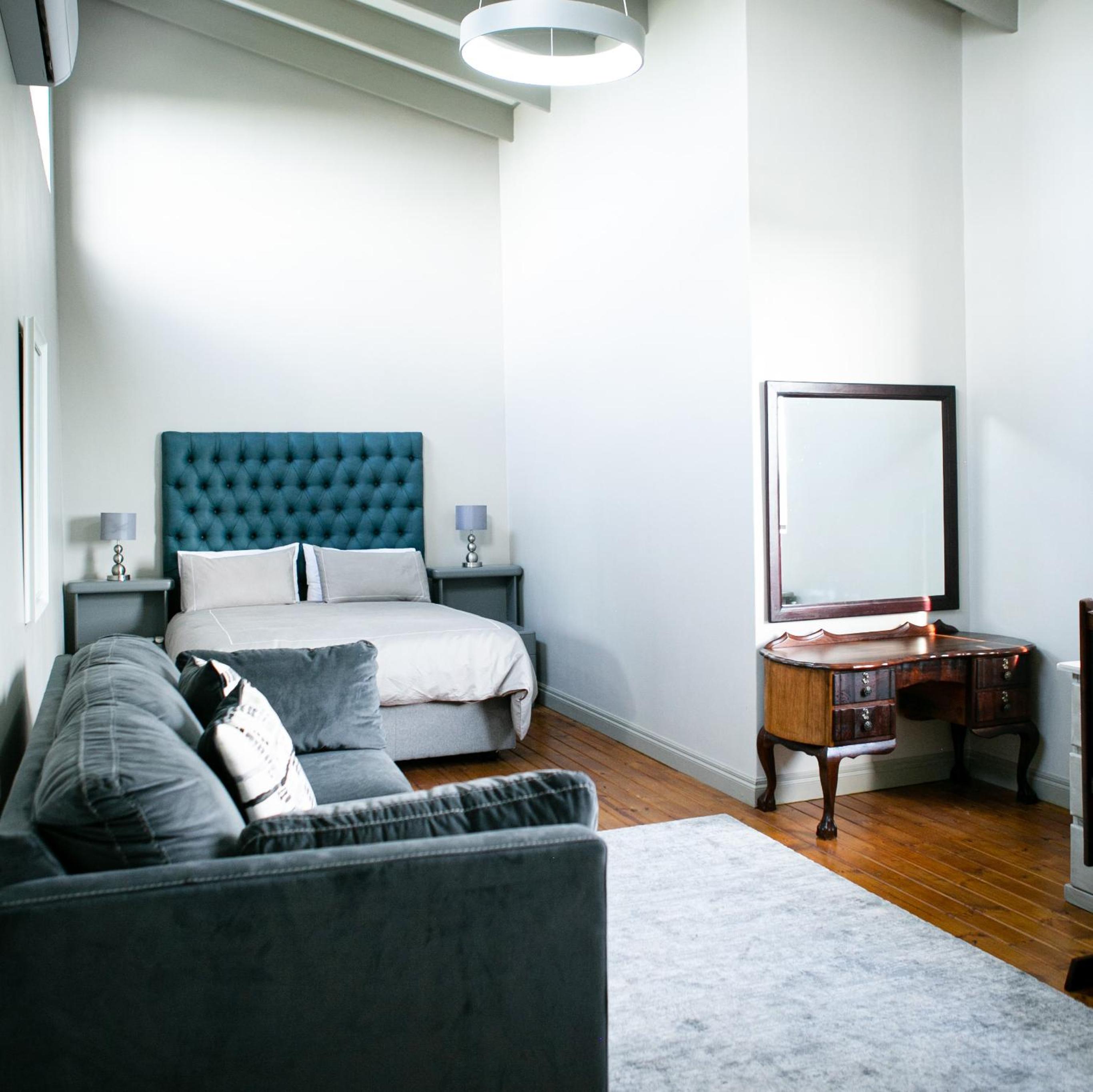 Apartment - Photo 1