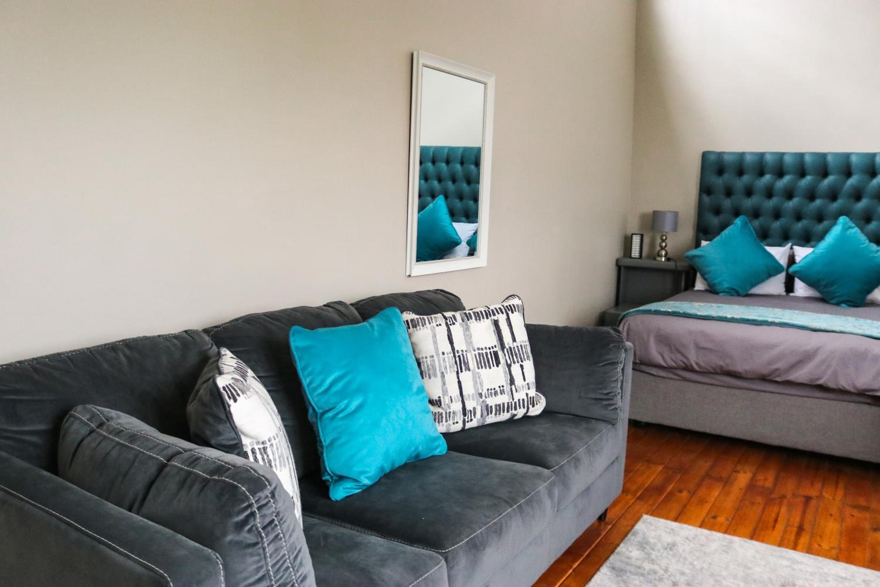 Apartment - Photo 16