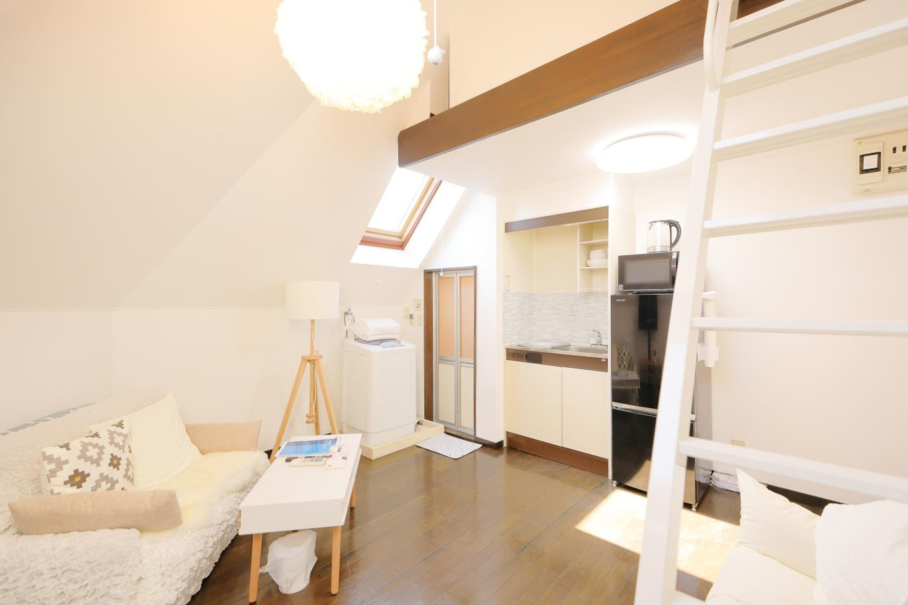 Triple Room with Bathroom photo 2