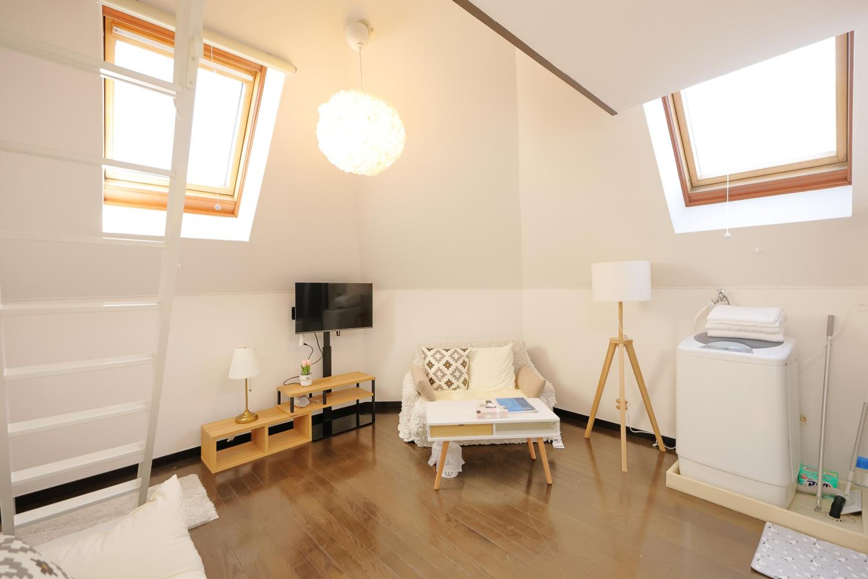 Triple Room with Bathroom photo 1