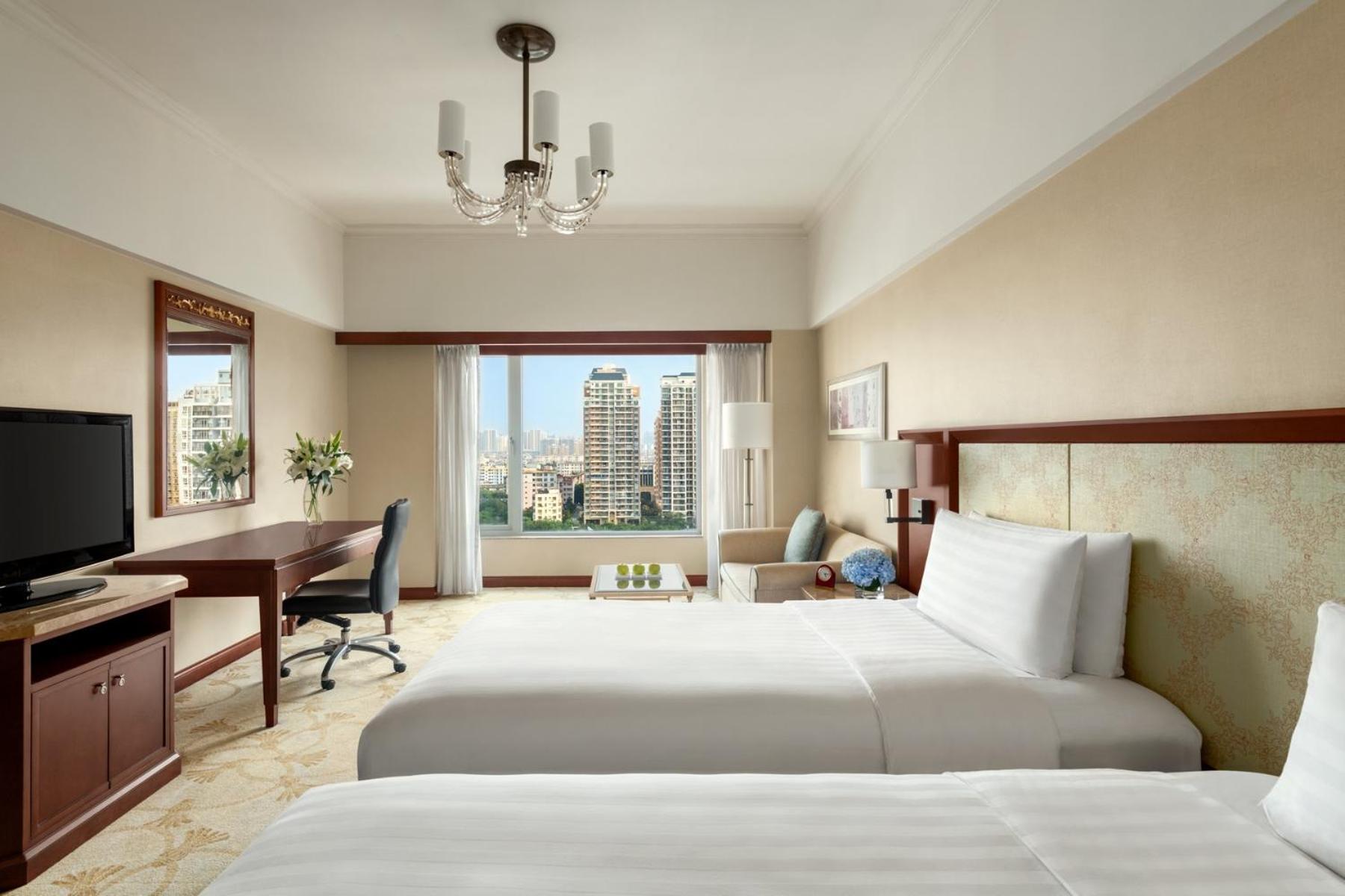 Deluxe City View Room - Photo 1