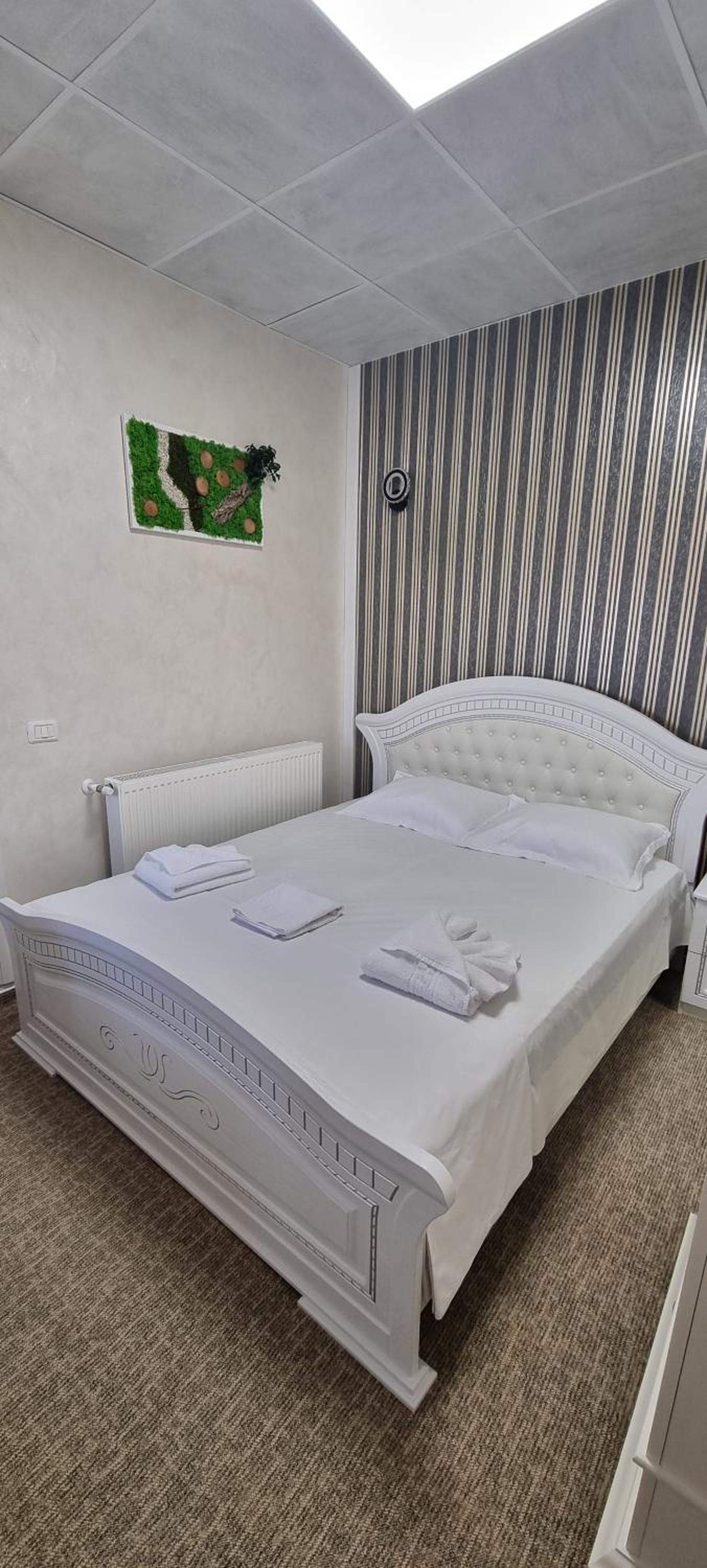 Deluxe Queen Room photo 2