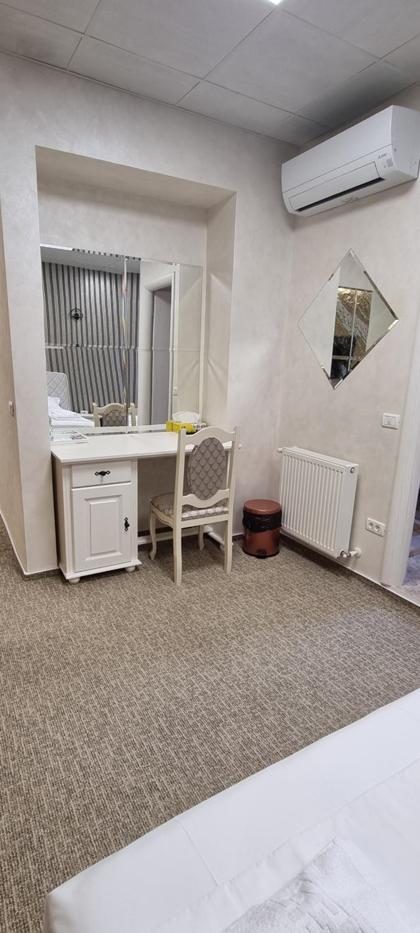 Deluxe Family Suite photo 1