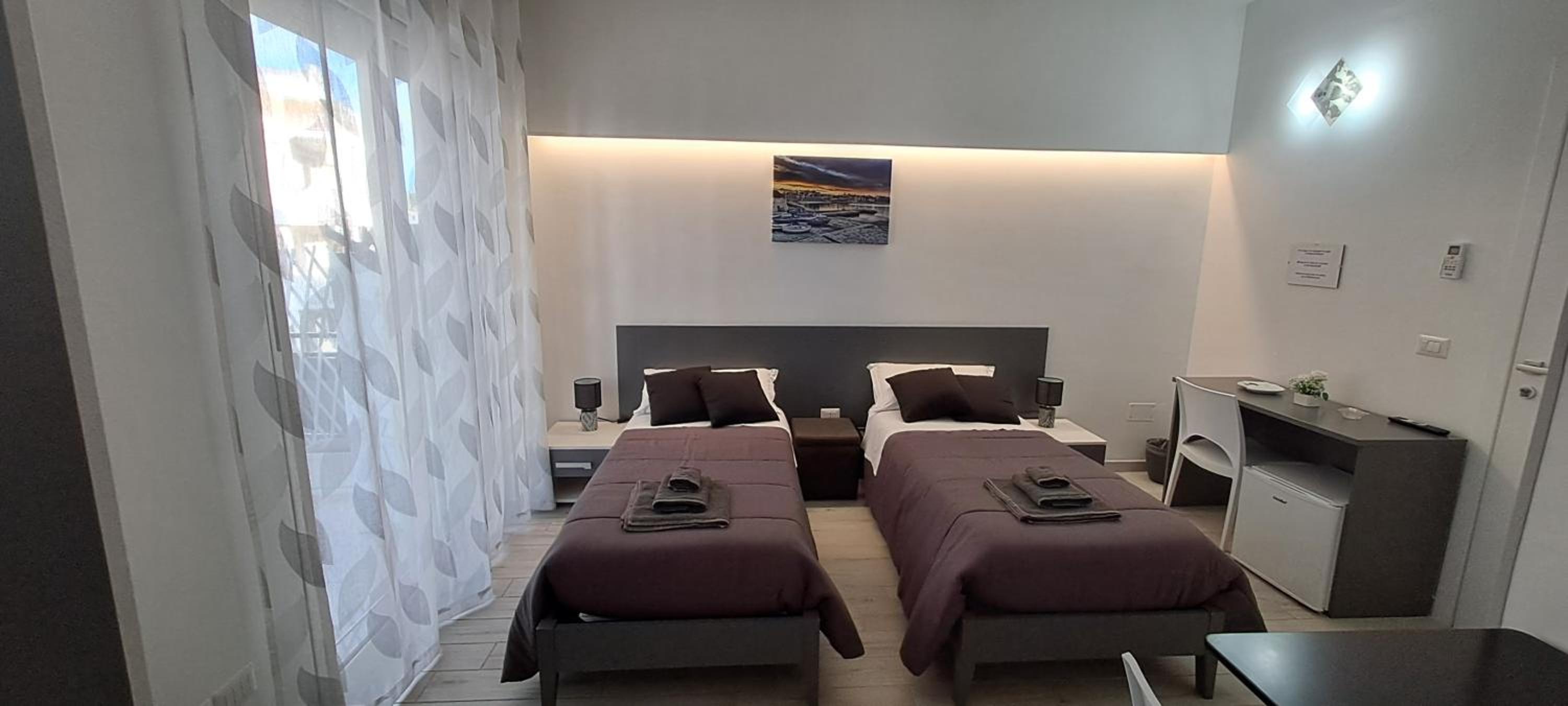 Double or Twin Room with Balcony photo 3