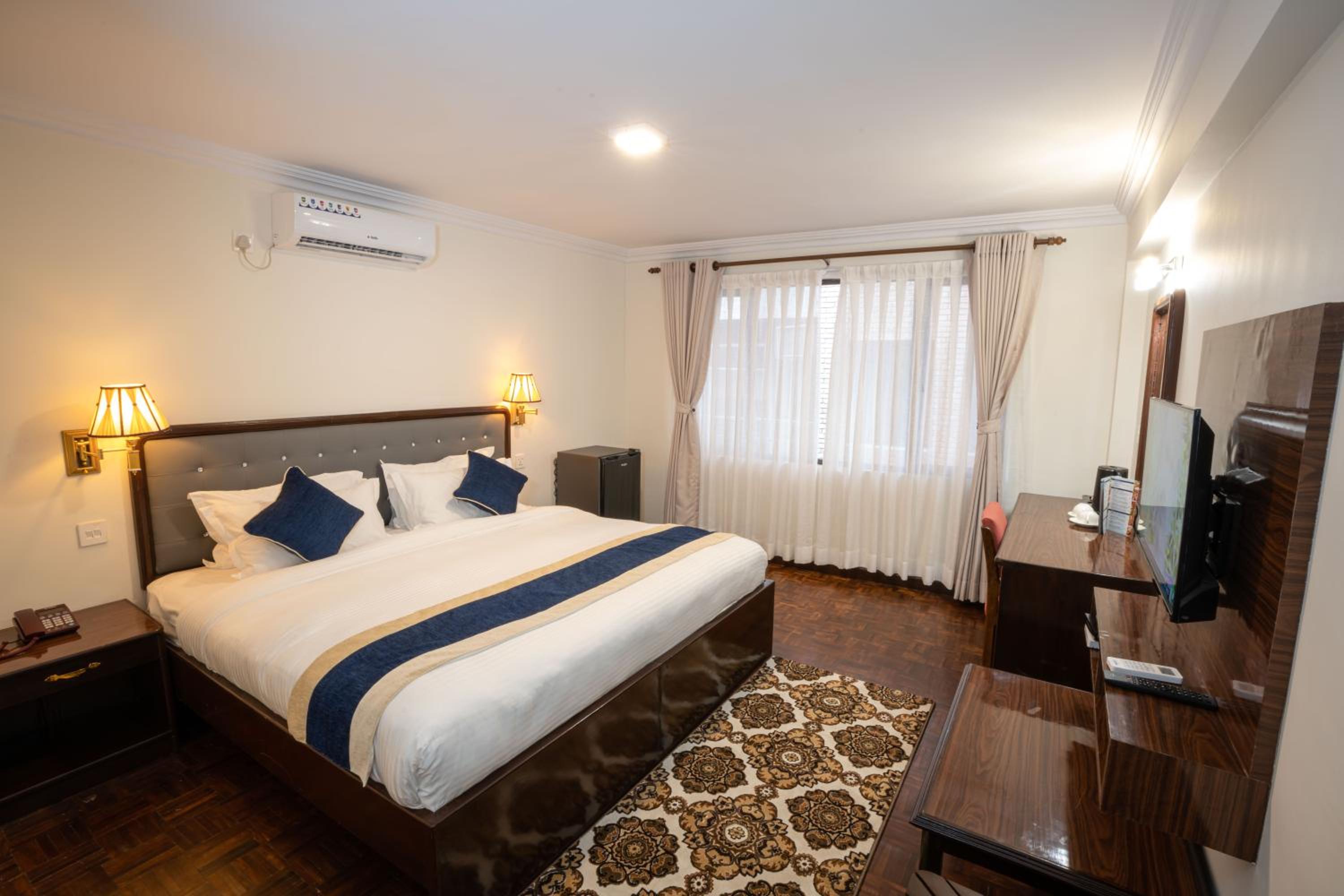 Deluxe Double Room - Photo 1