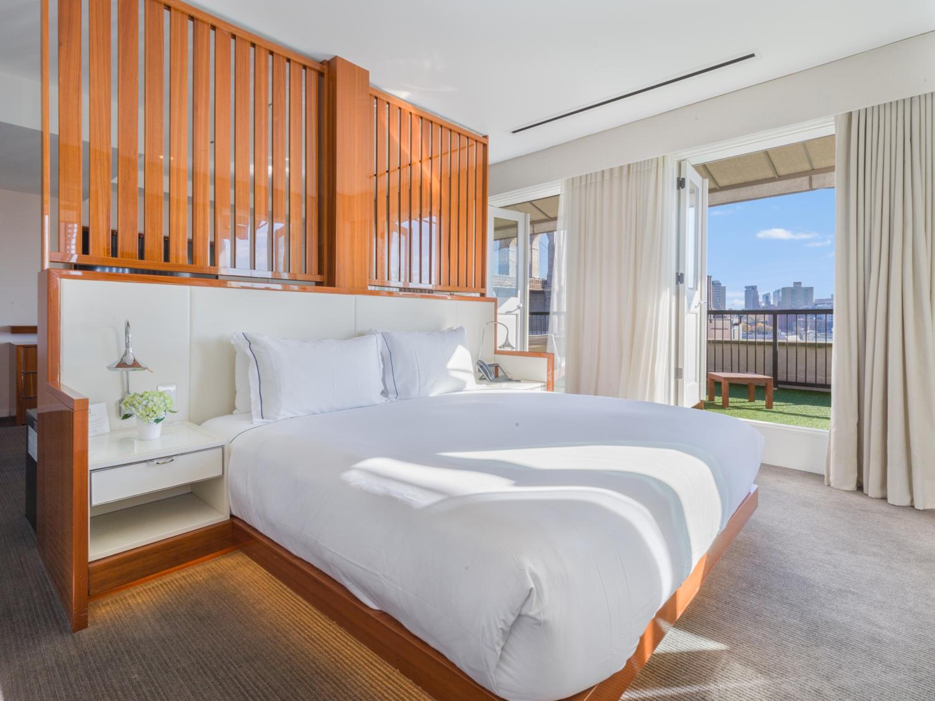 Brooklyn Bridge Suite Terrace