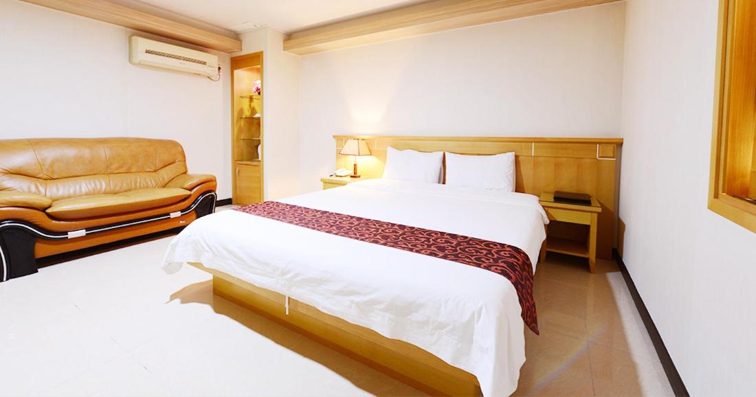 Standard Double Room photo 2