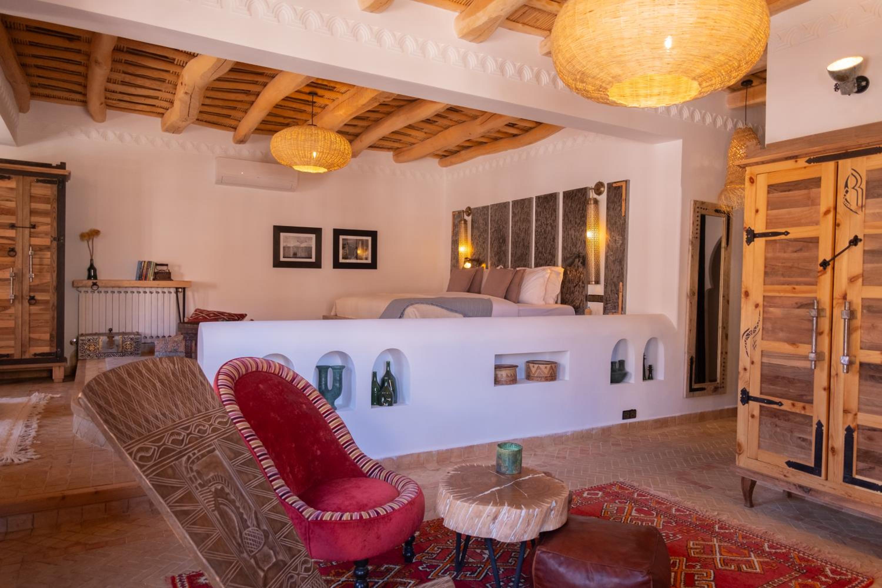 King Suite with Pool View