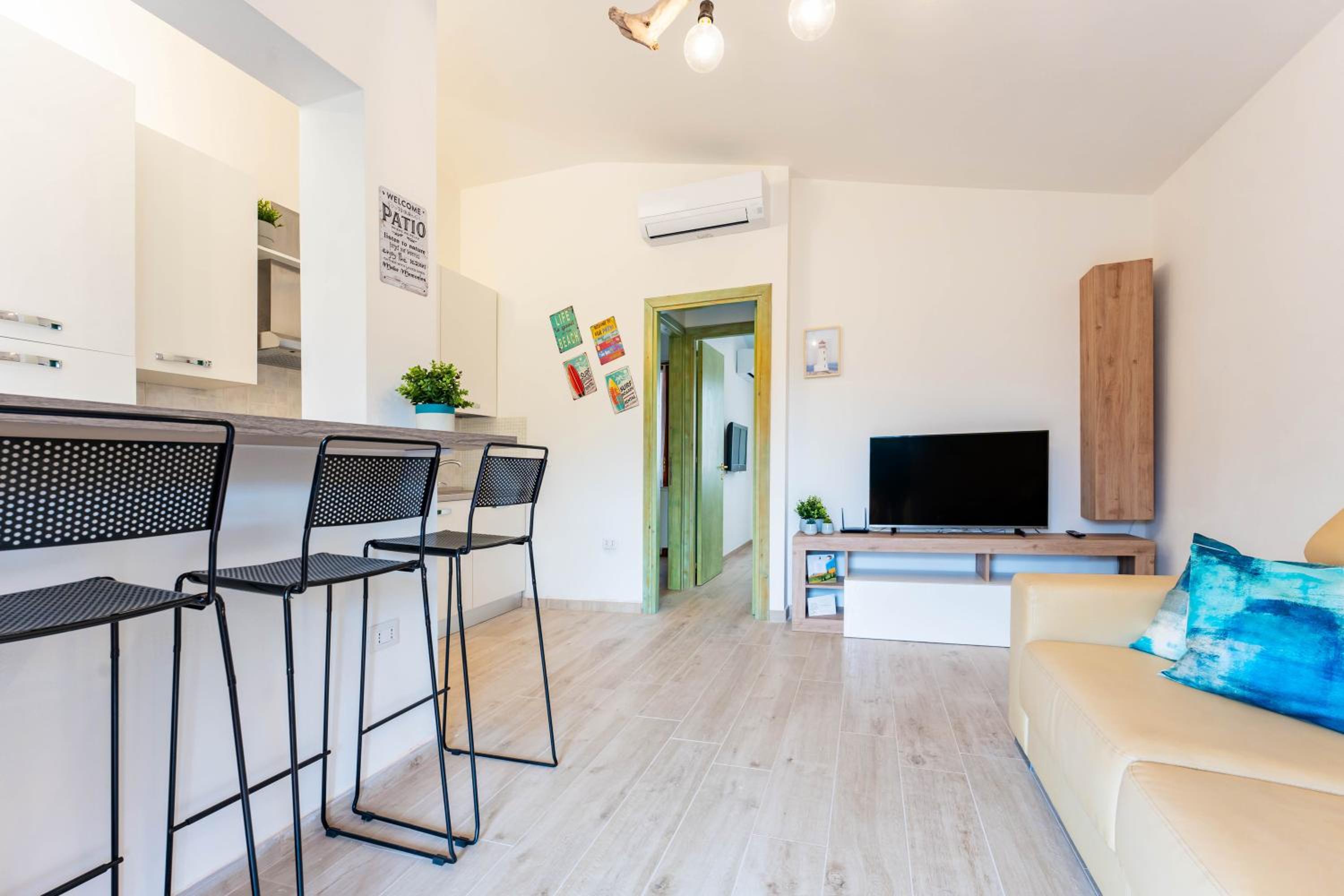 Superior One-Bedroom Apartment with Balcony