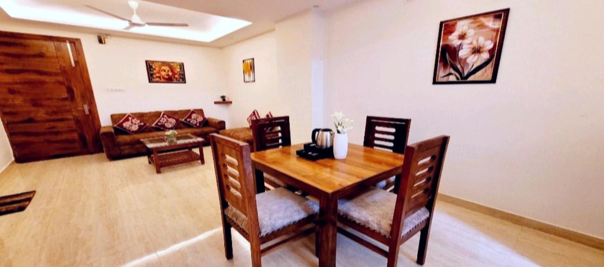 Superior One-Bedroom Apartment with Balcony - Photo 22