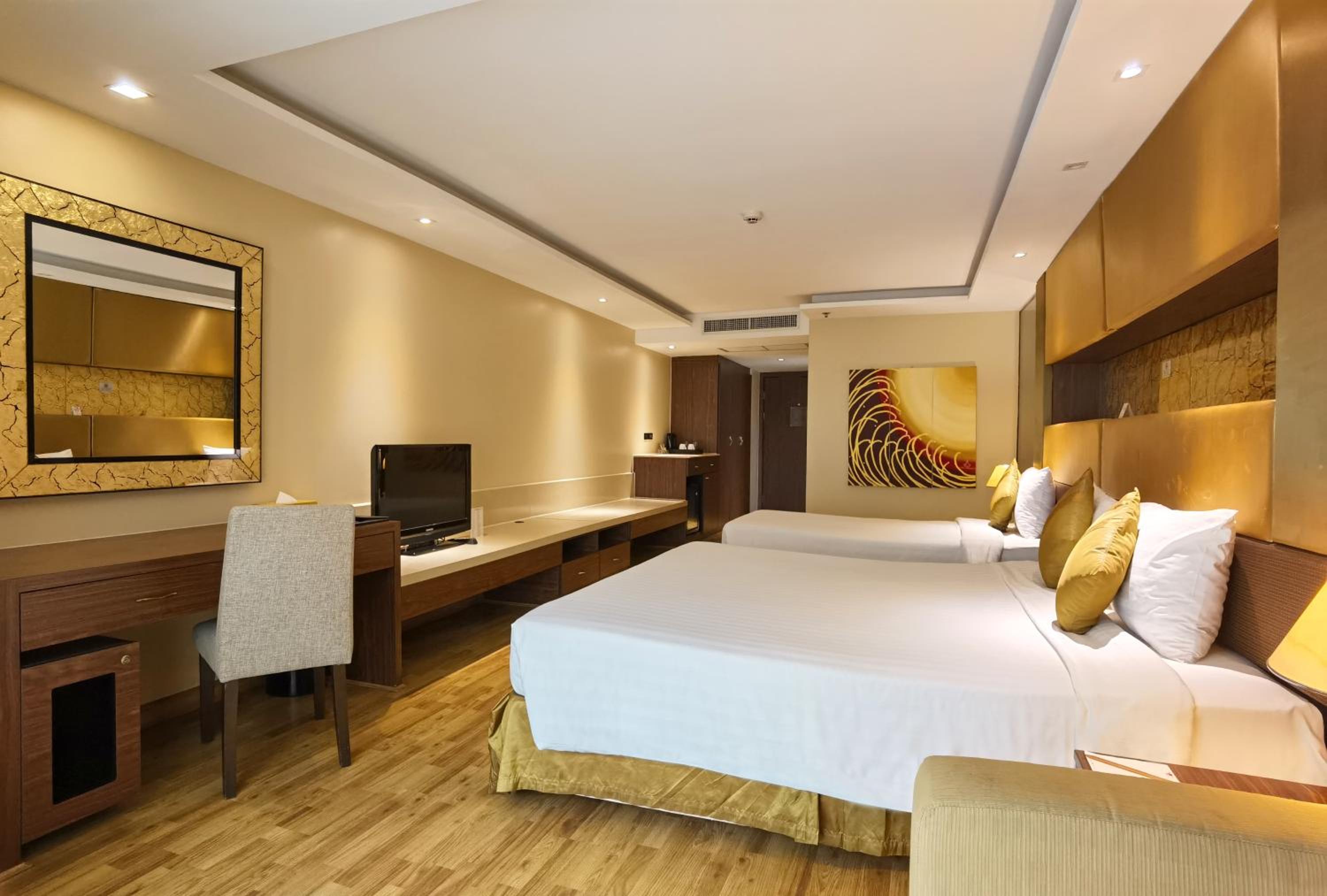 Deluxe Twin Room - Photo 4