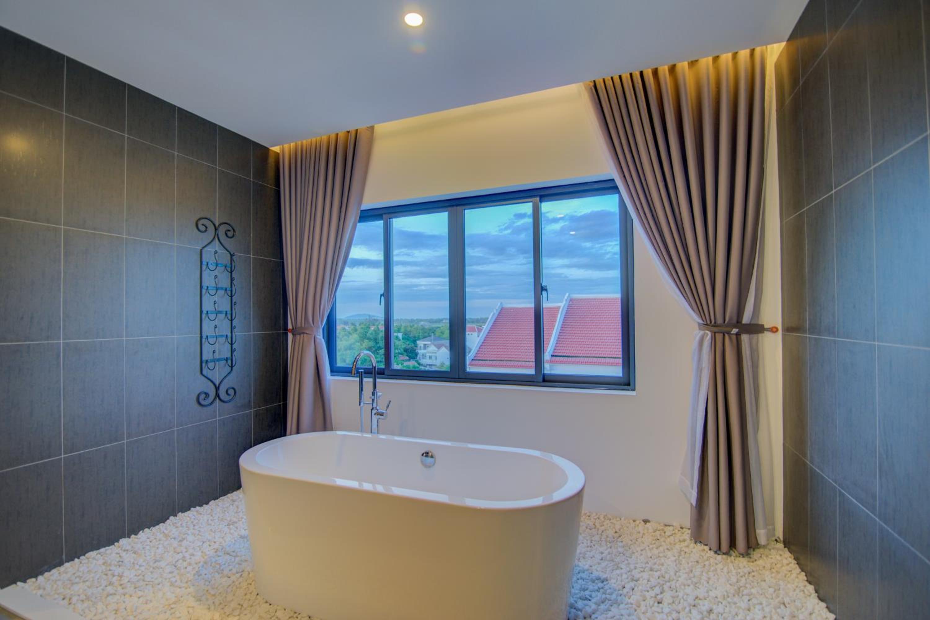 Suite Room With Daily Afternoon Tea photo 2