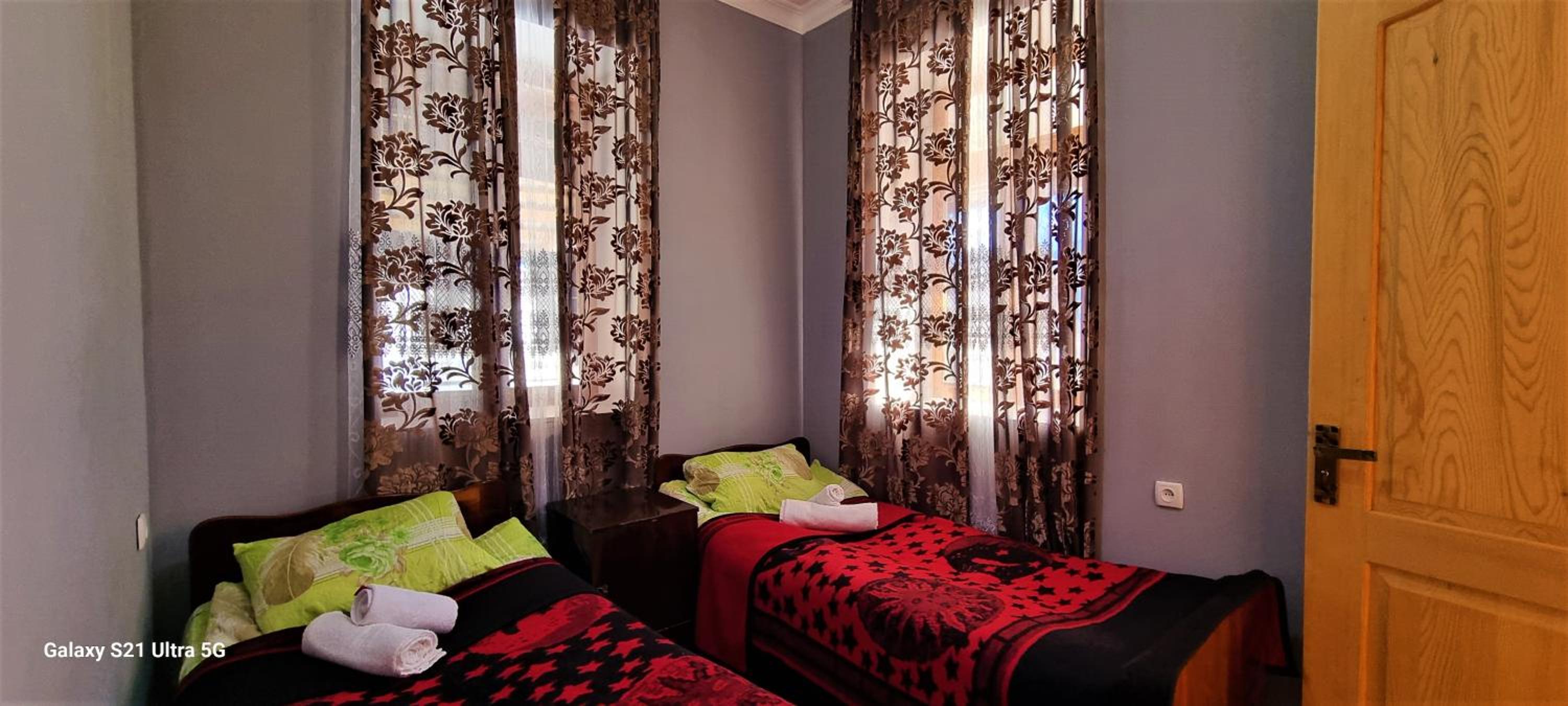 Double or Twin Room with Mountain View photo 2
