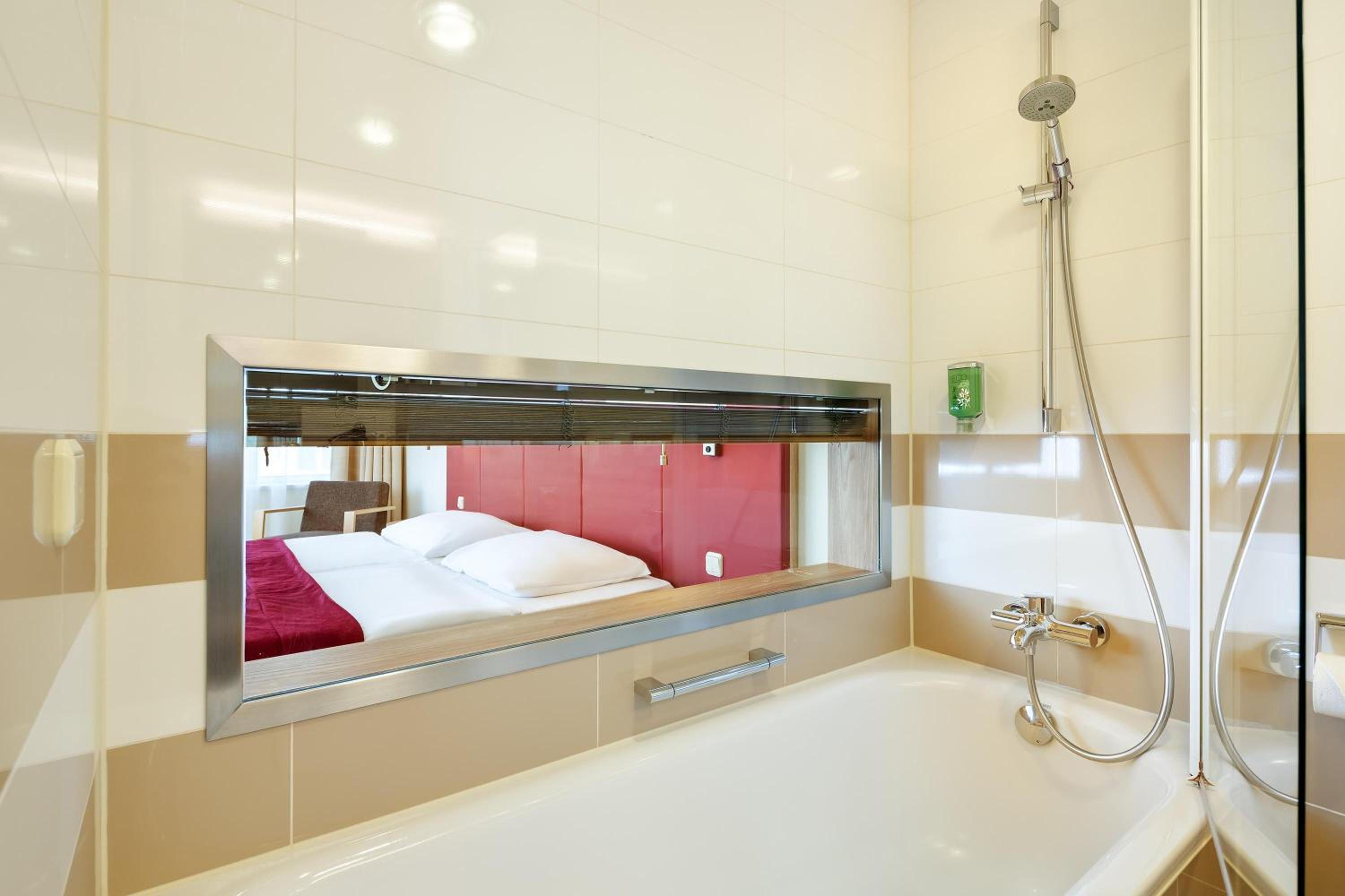 Premium Room - Photo 4