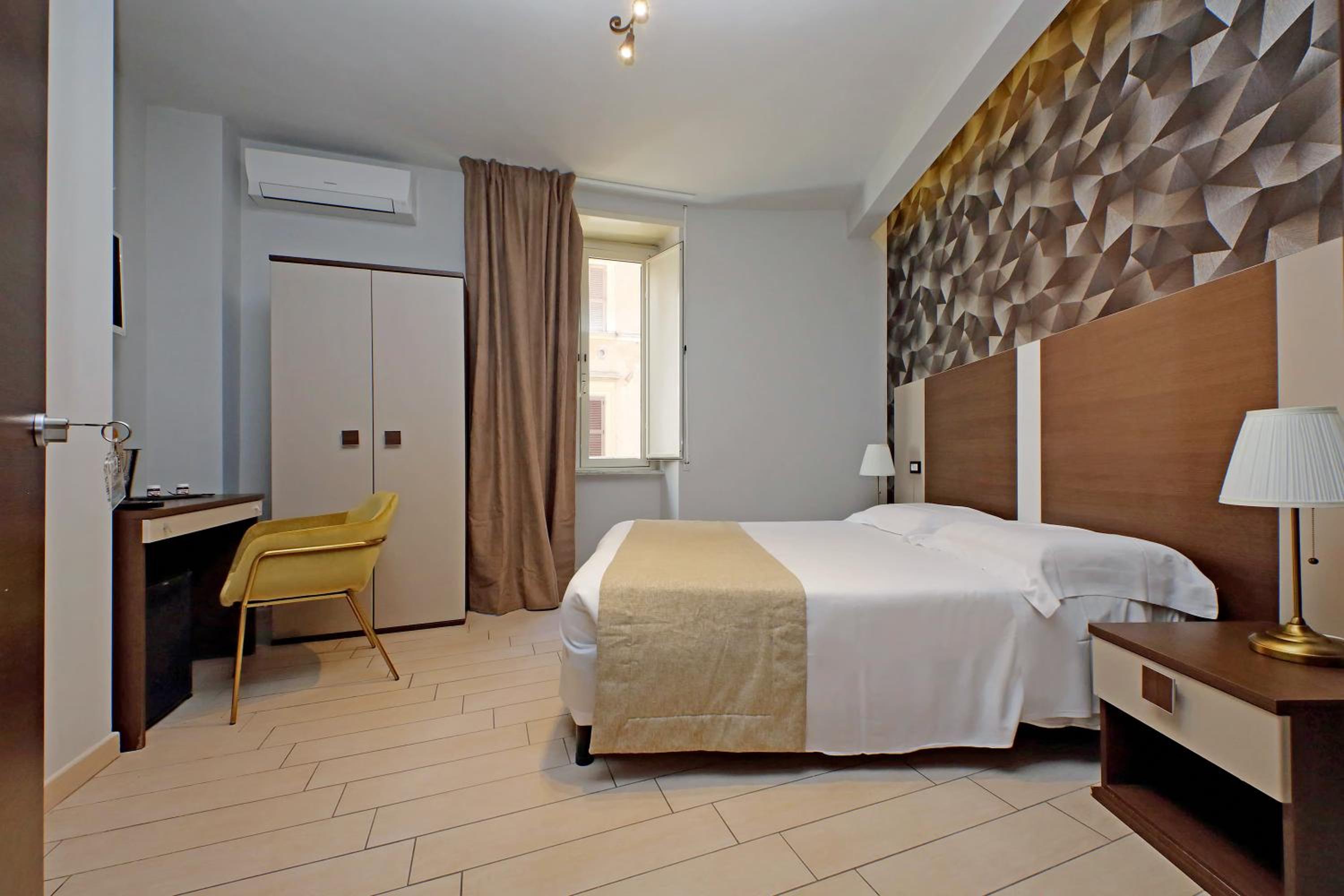 Double Room photo 2