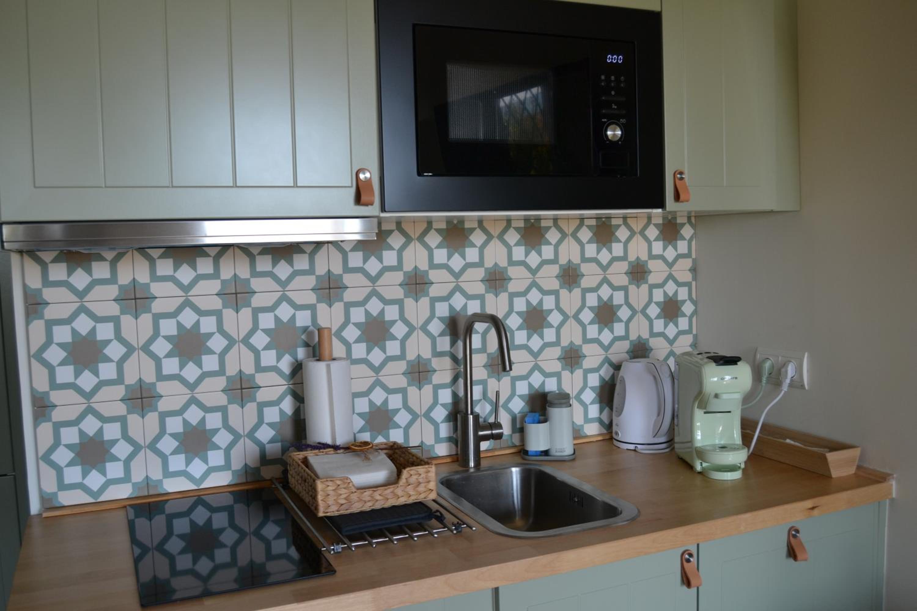 Two-Bedroom Apartment - Photo 16