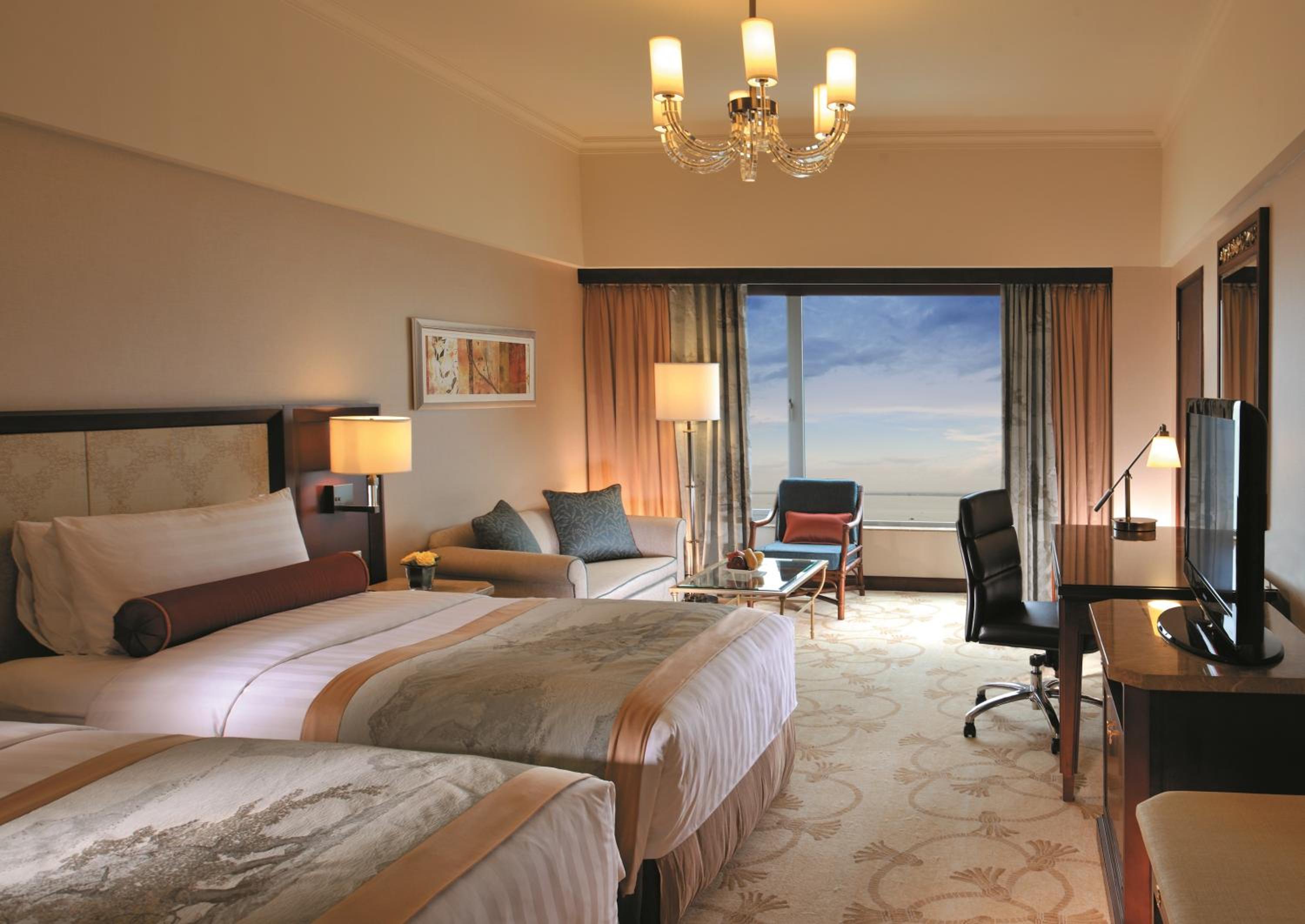 Deluxe Sea View Room - Photo 5