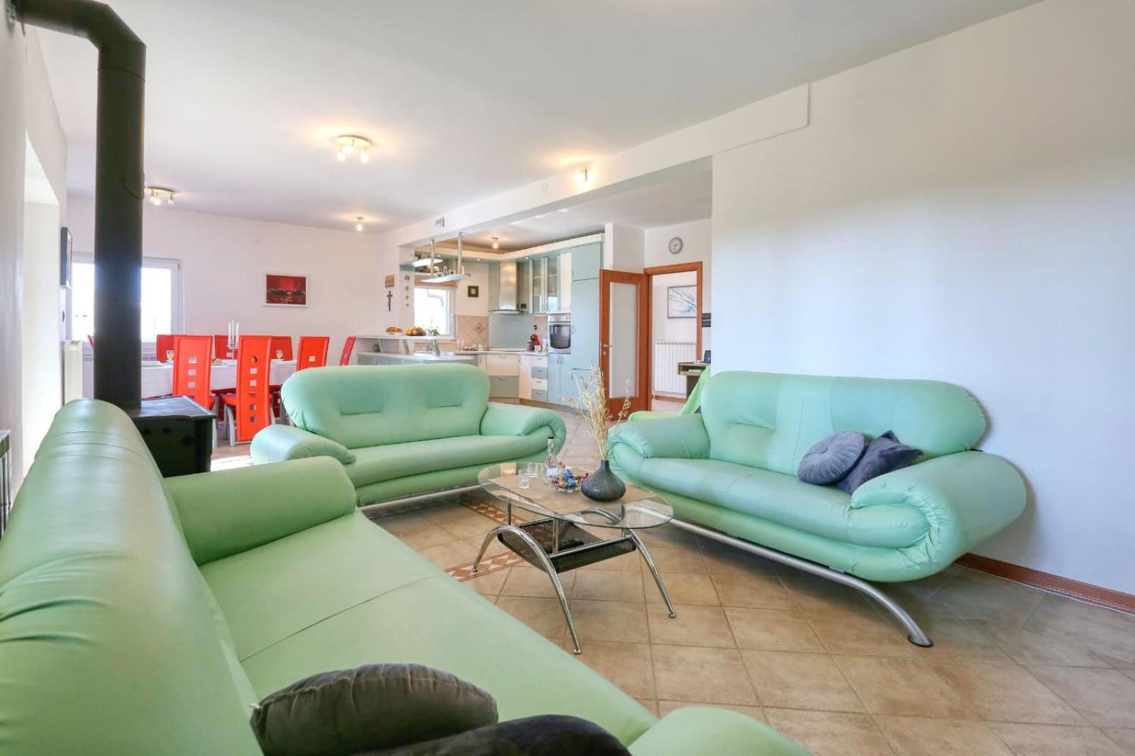 Villa photo 1