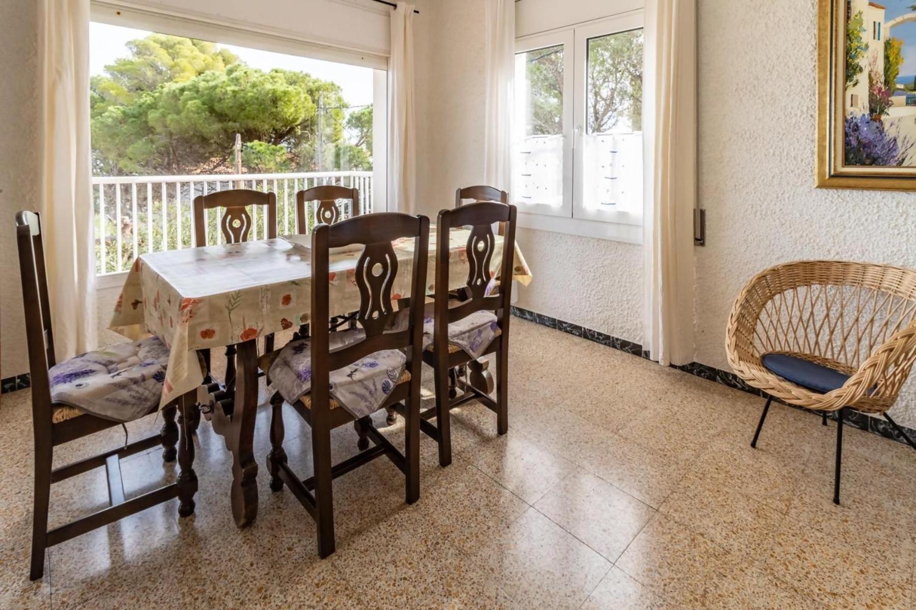 Apartment with Sea View photo 3