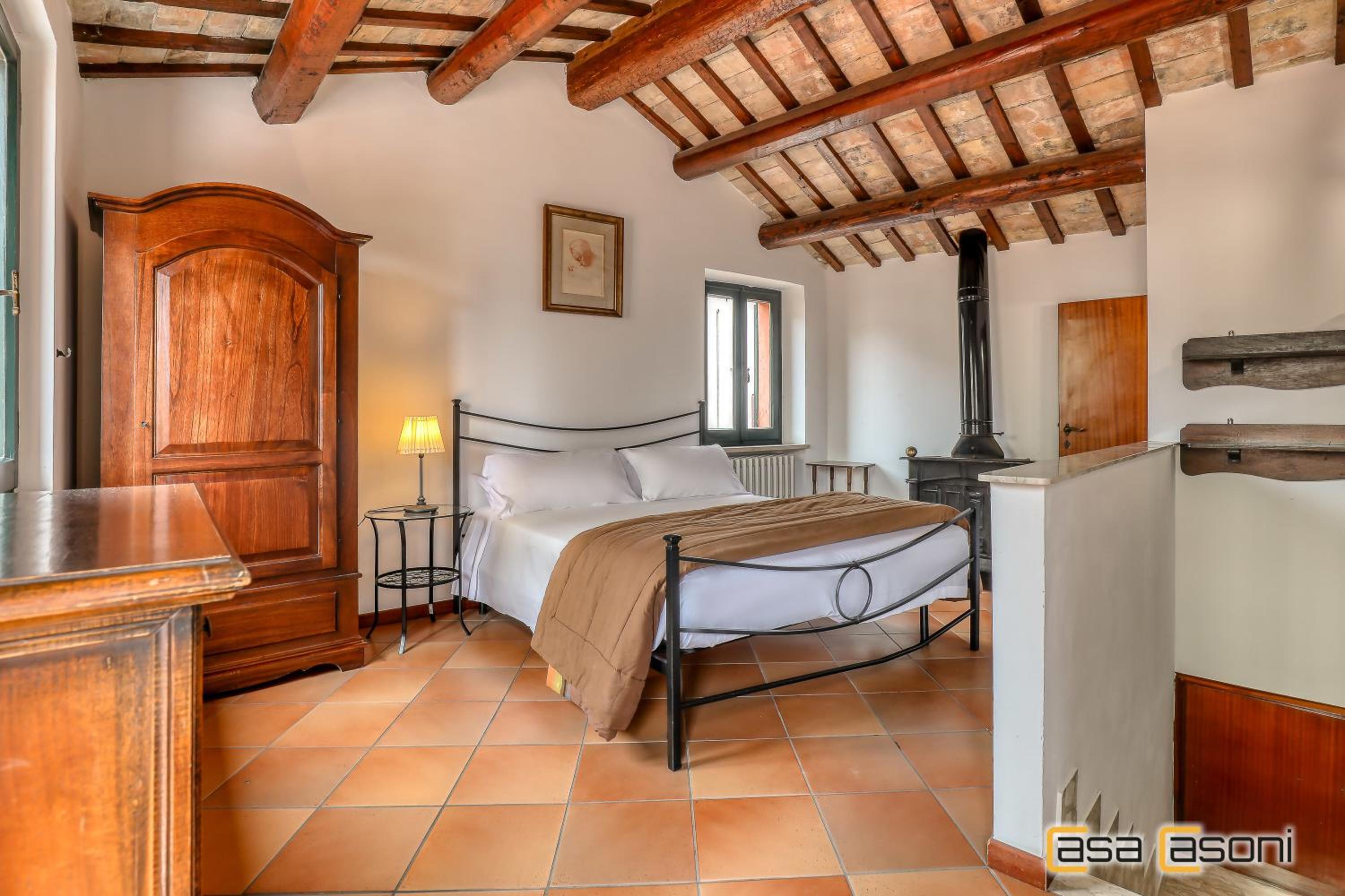 Four-Bedroom House photo 1