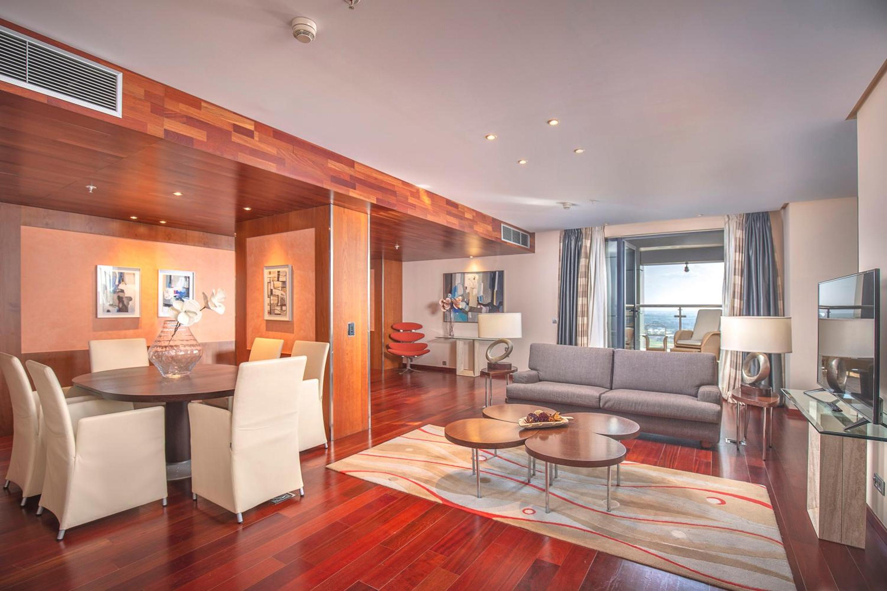 The Level Penthouse Suite