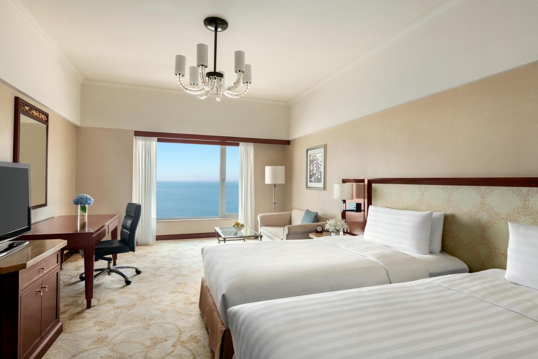 Deluxe Sea View Room - Photo 1