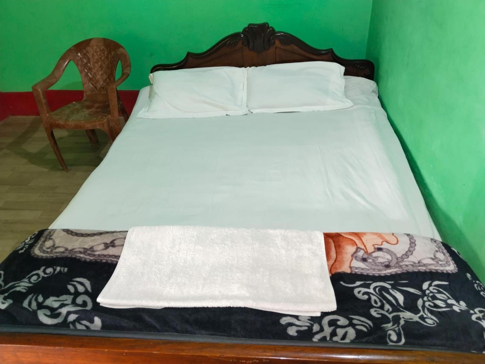 Budget Double Room photo 1