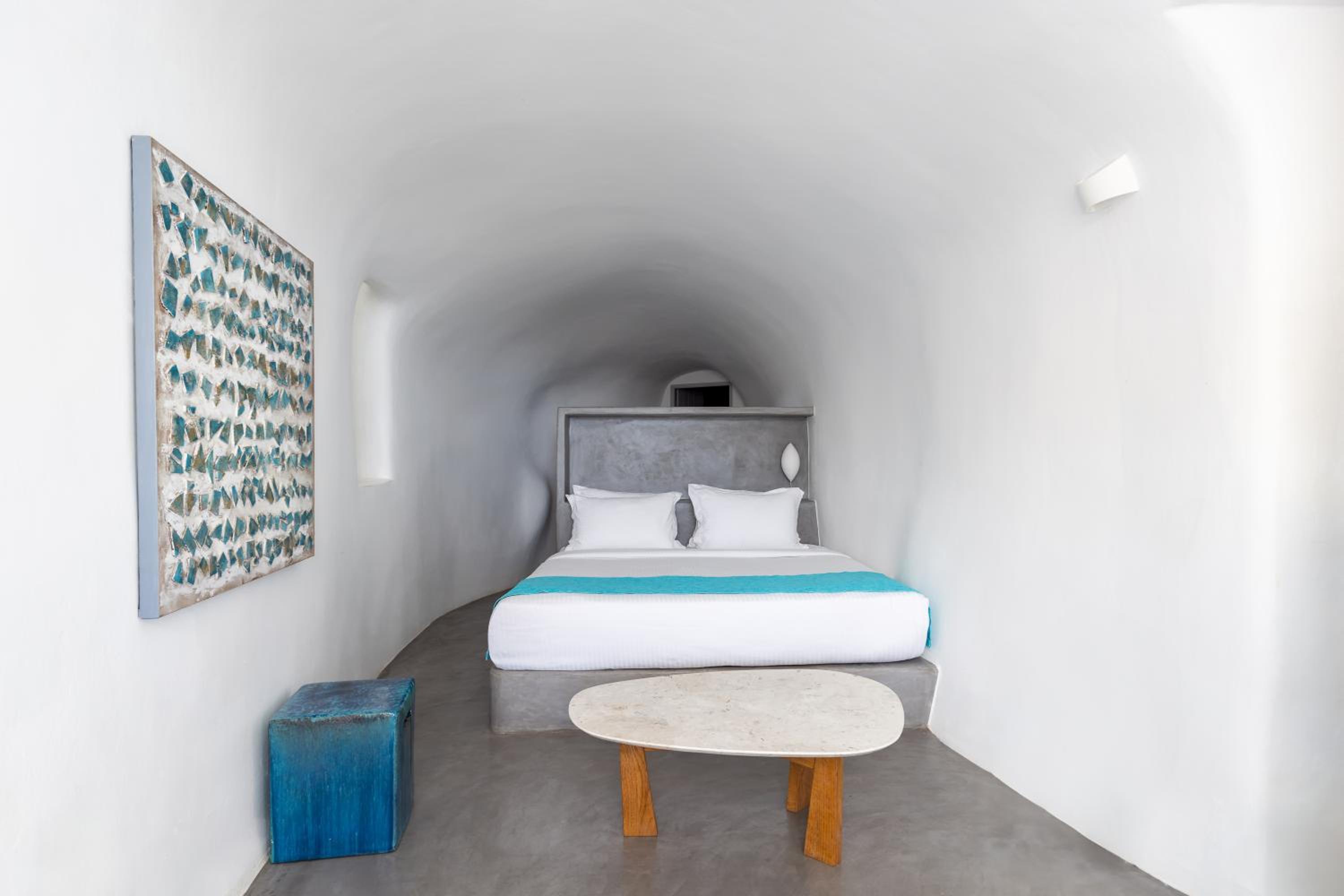 Cave Suite with Sea View - Photo 3