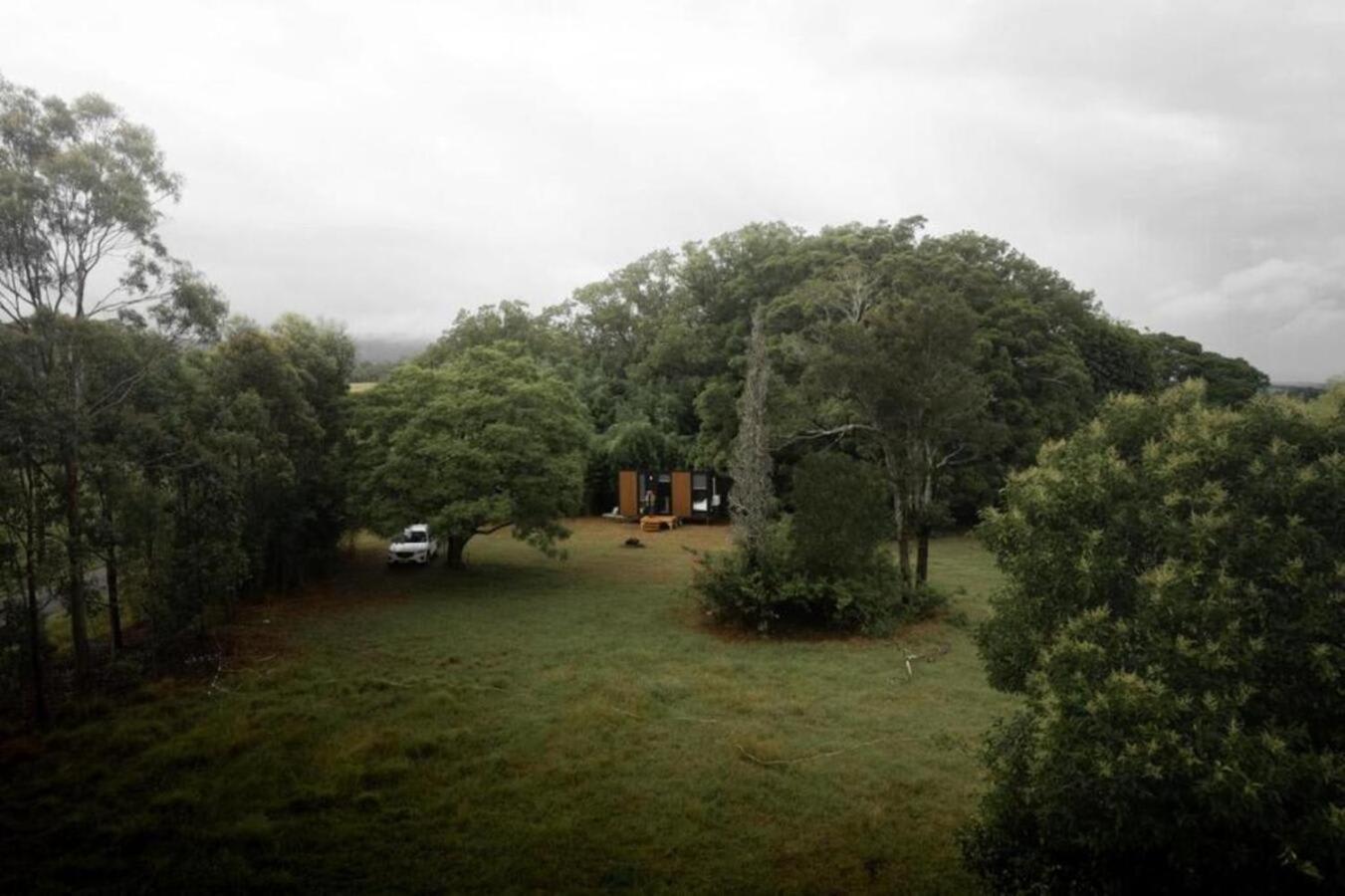 Mobile Home photo 2