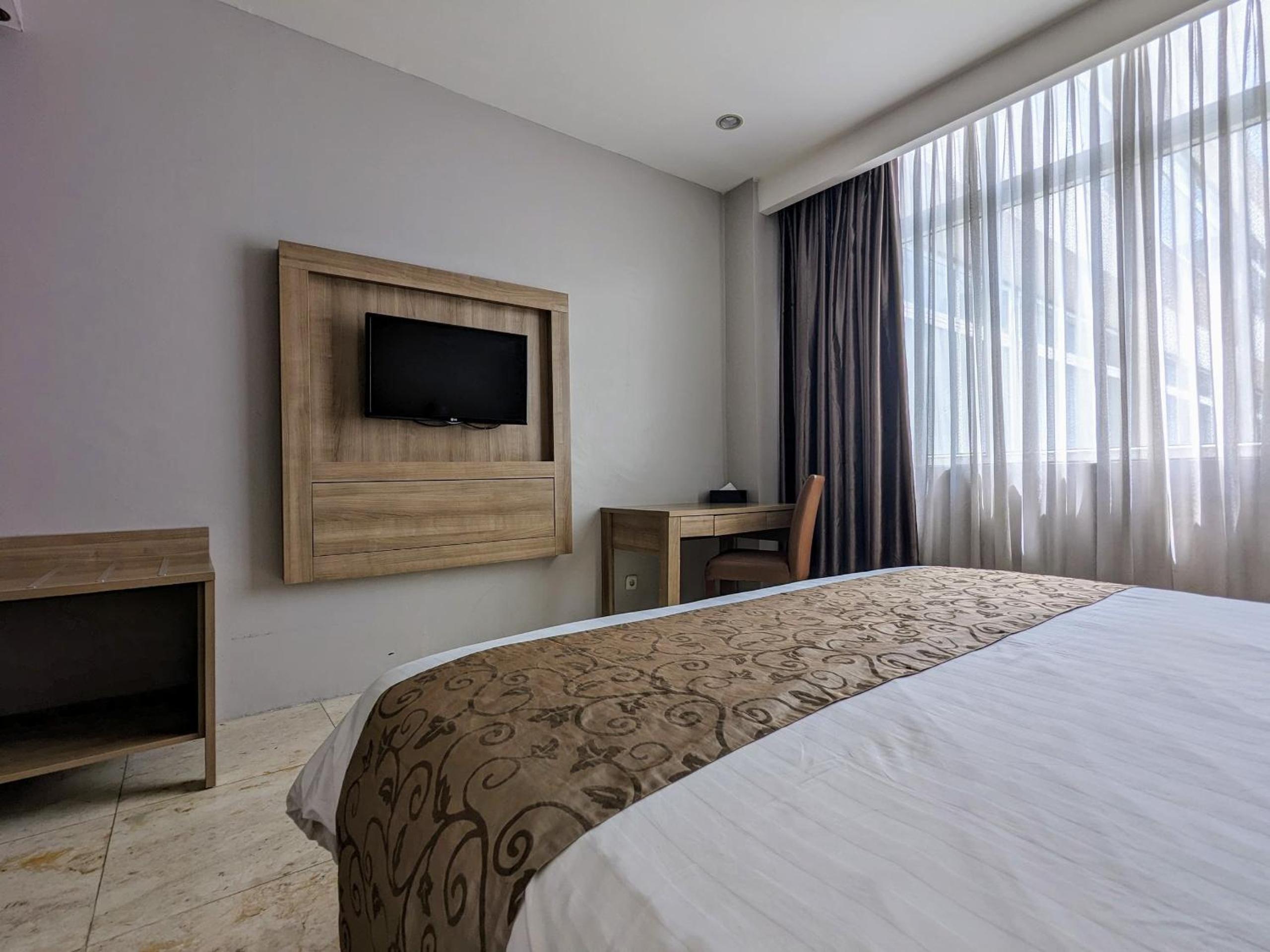 Deluxe Double Room - Photo 4