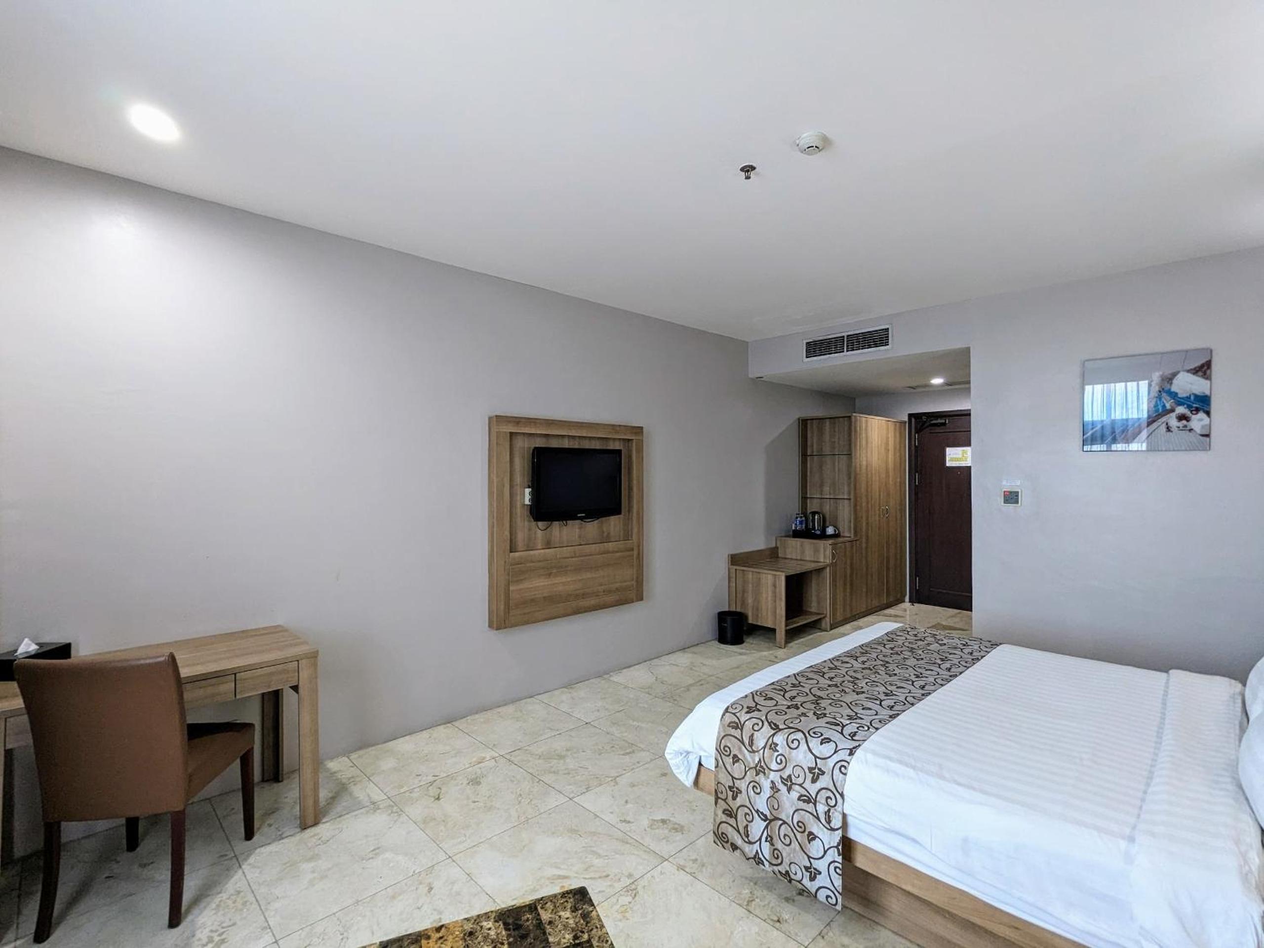 Executive Double Room - Photo 2