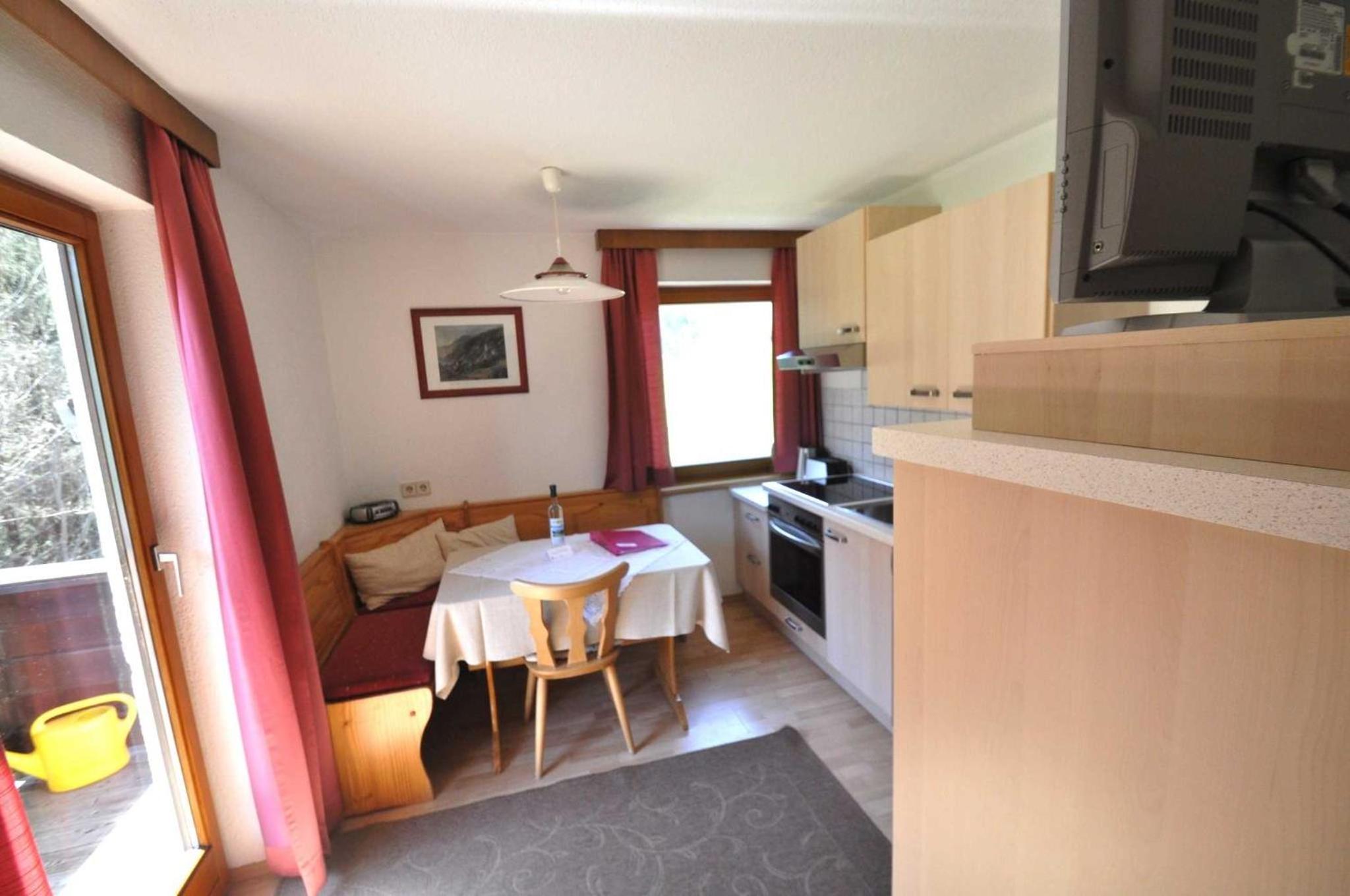 Two-Bedroom Apartment with Balcony photo 3