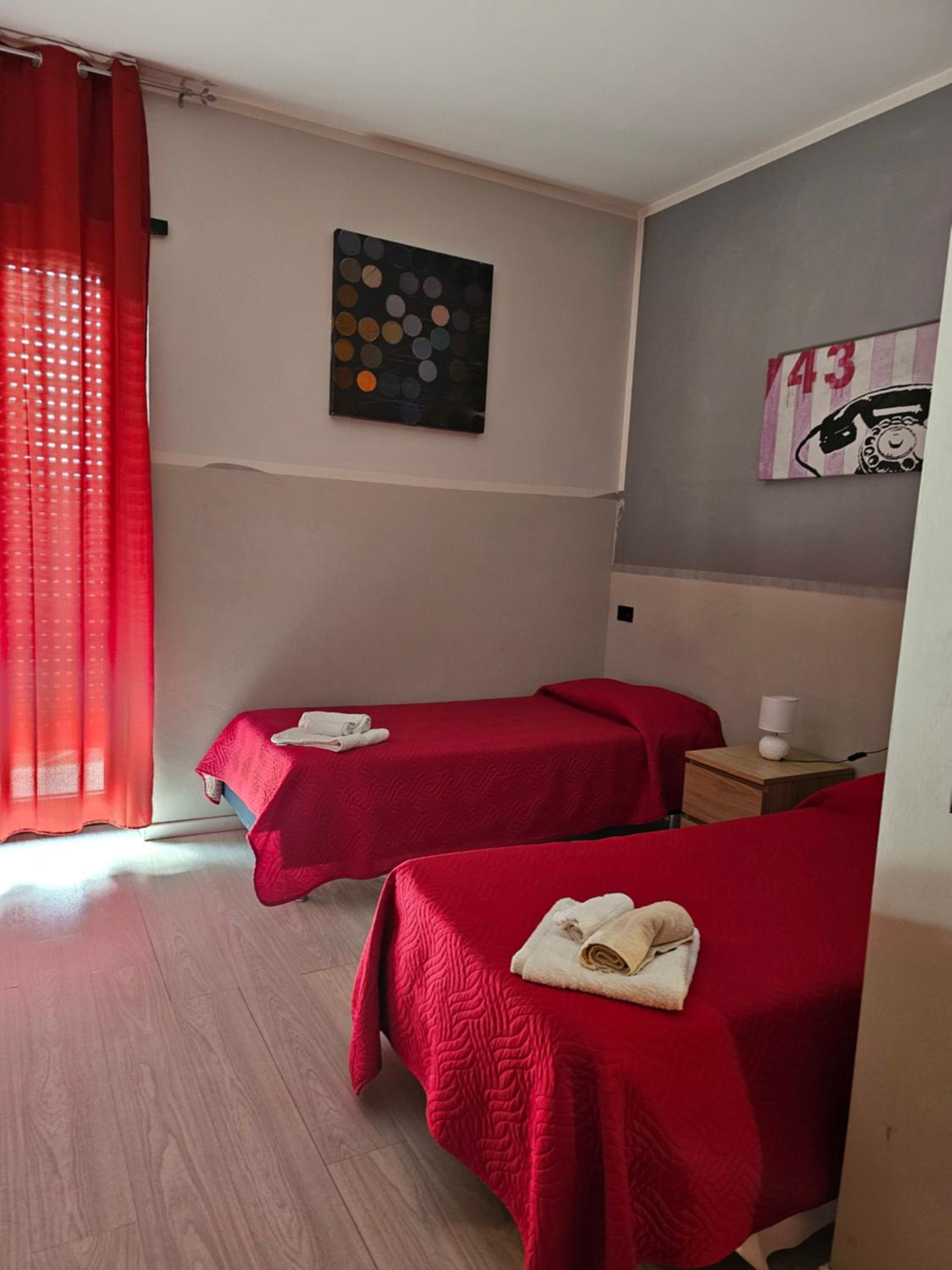 Basic Triple Room photo 3