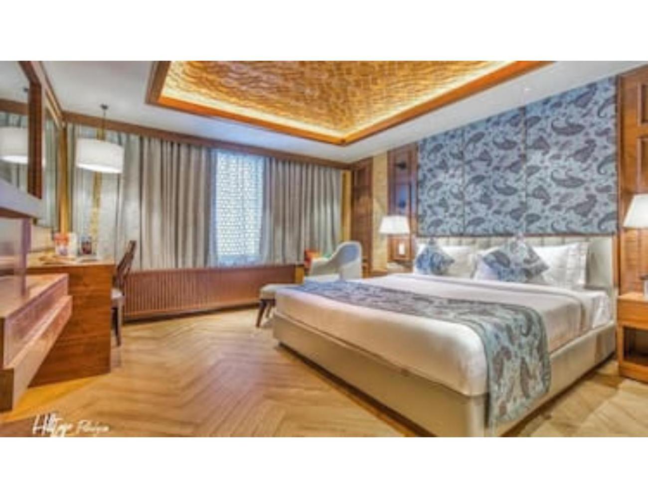 Deluxe Room - Photo 1