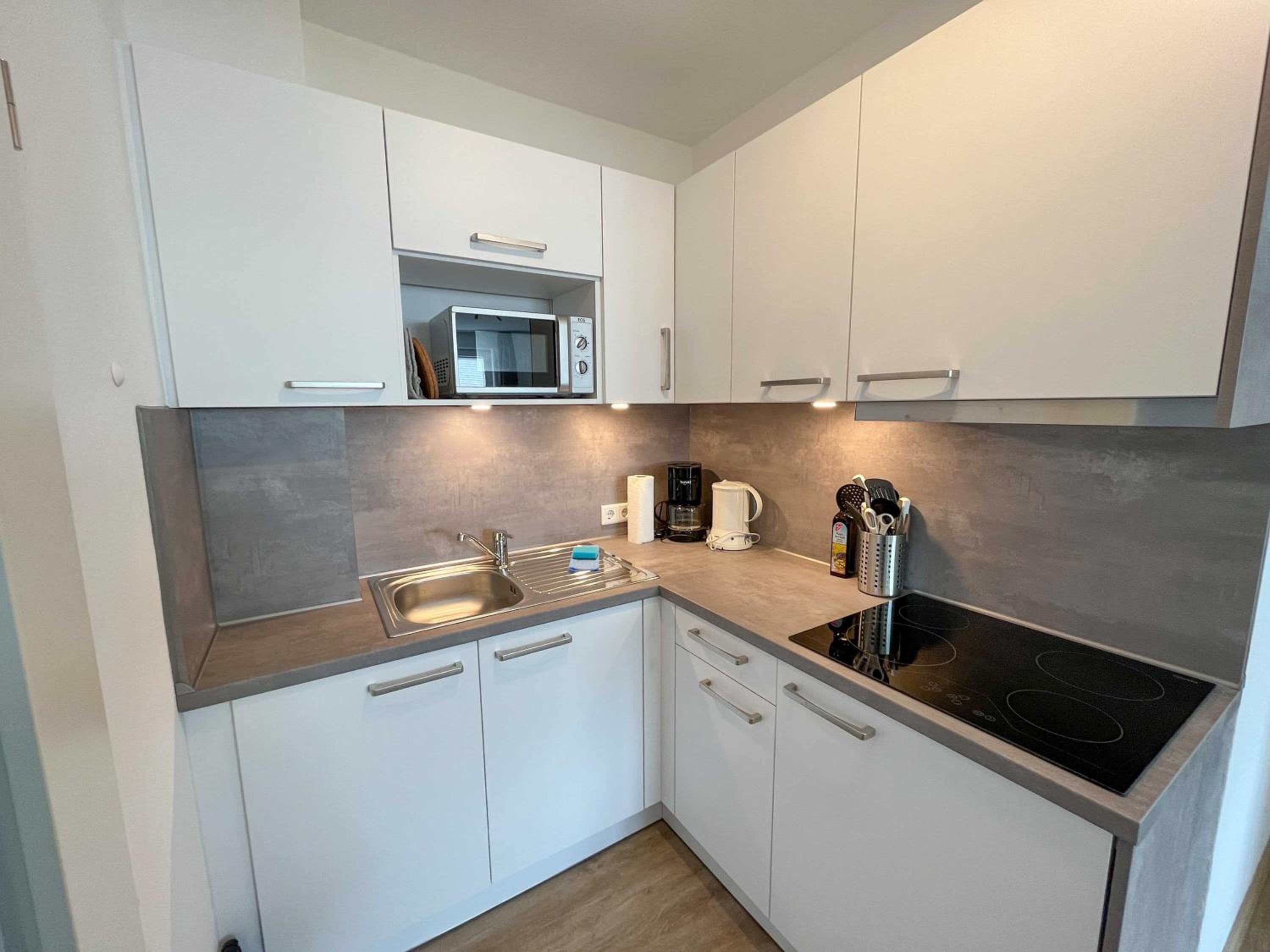 Two-Bedroom Apartment with Terrace photo 2