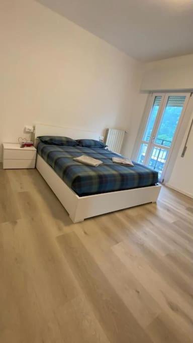 Three-Bedroom Apartment photo 1