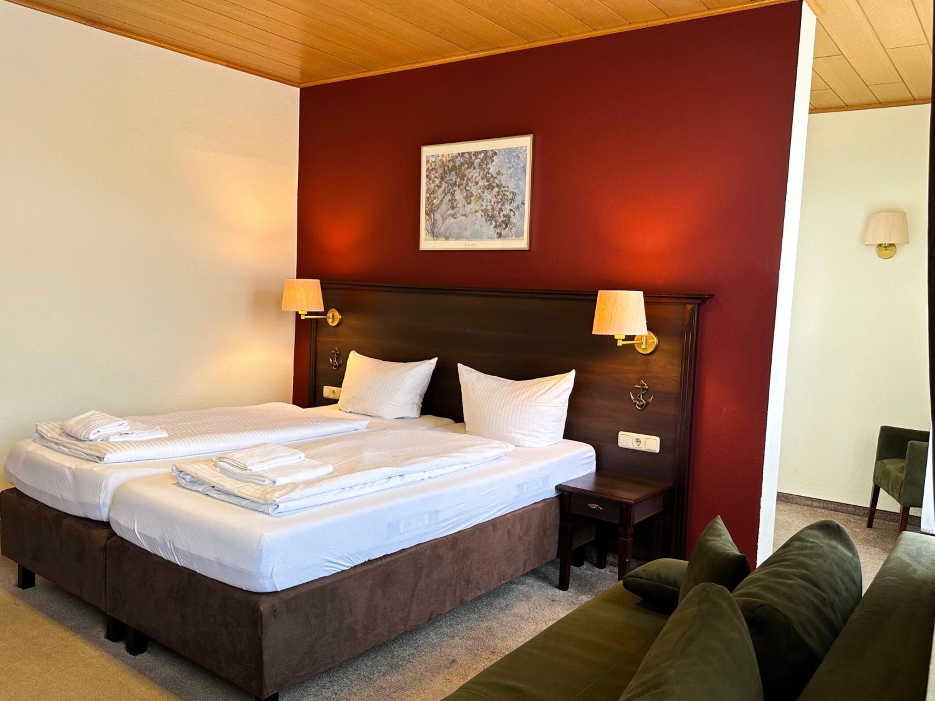 Double Room - Photo 6