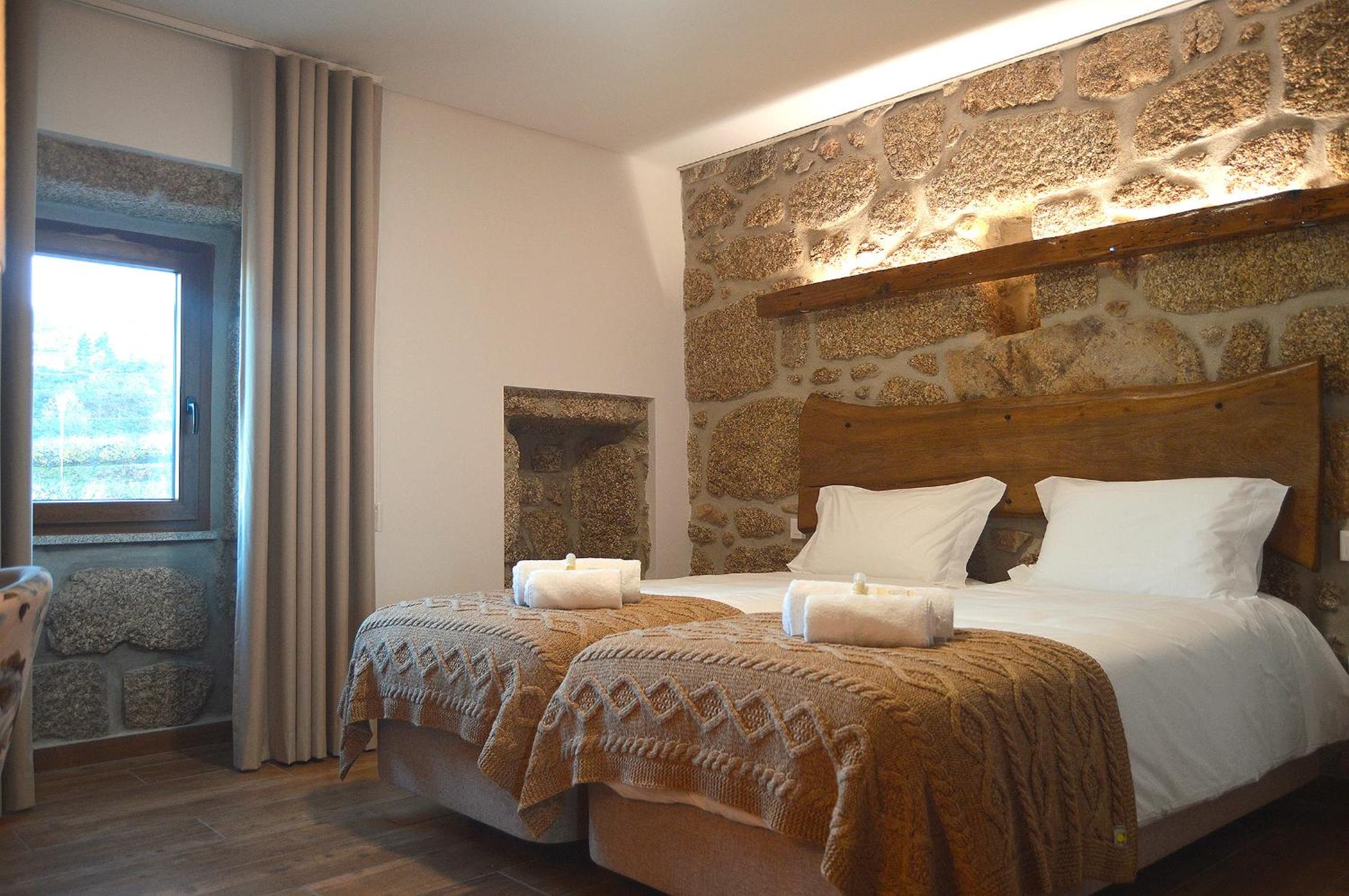 Double or Twin Room photo 2