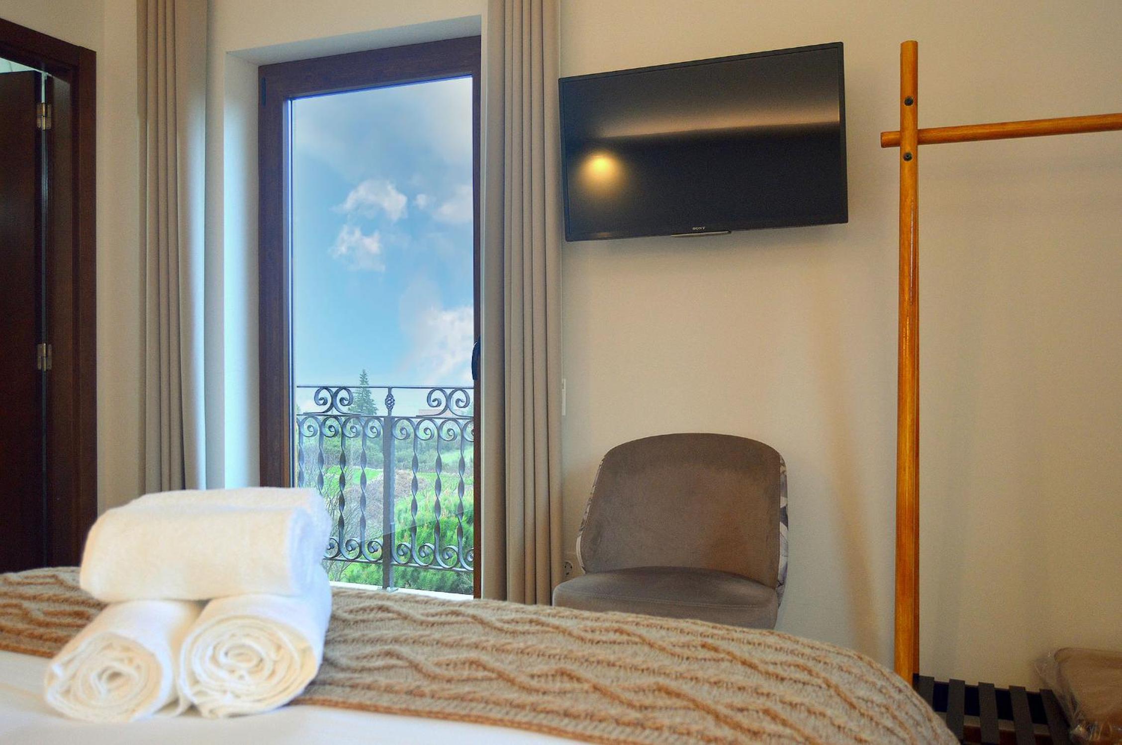 Double Room with Balcony photo 2