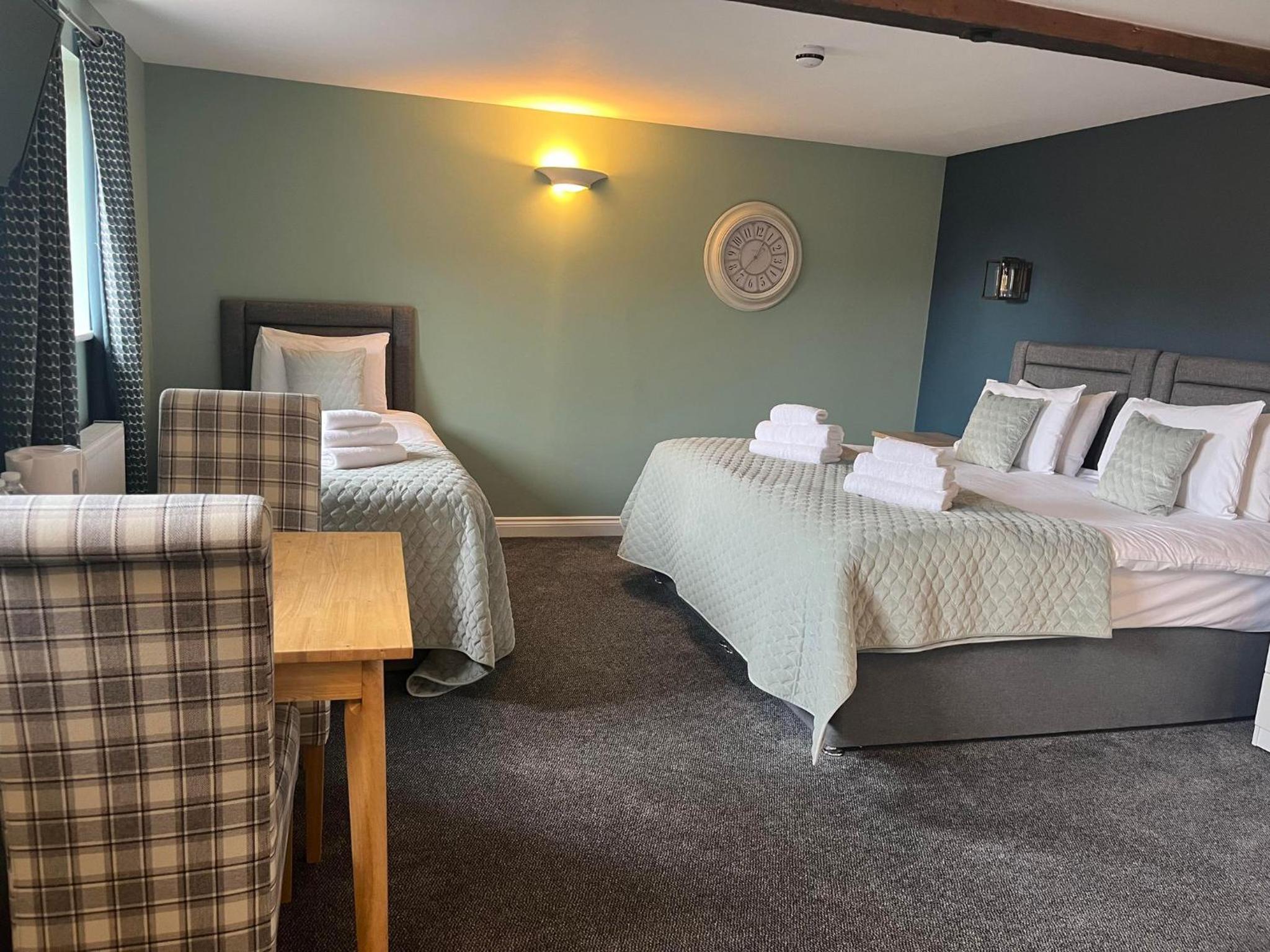 Family Suite - Photo 1