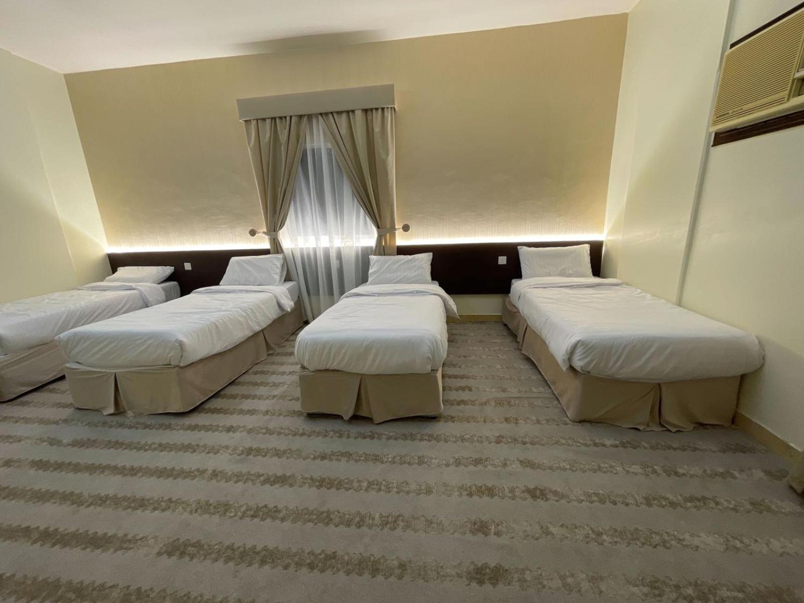 Double Or Twin Room With Private Bathroom photo 3