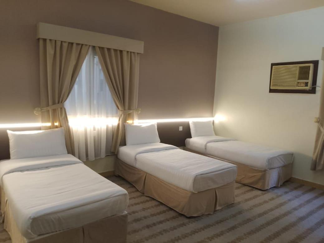 Double Or Twin Room With Private Bathroom photo 1