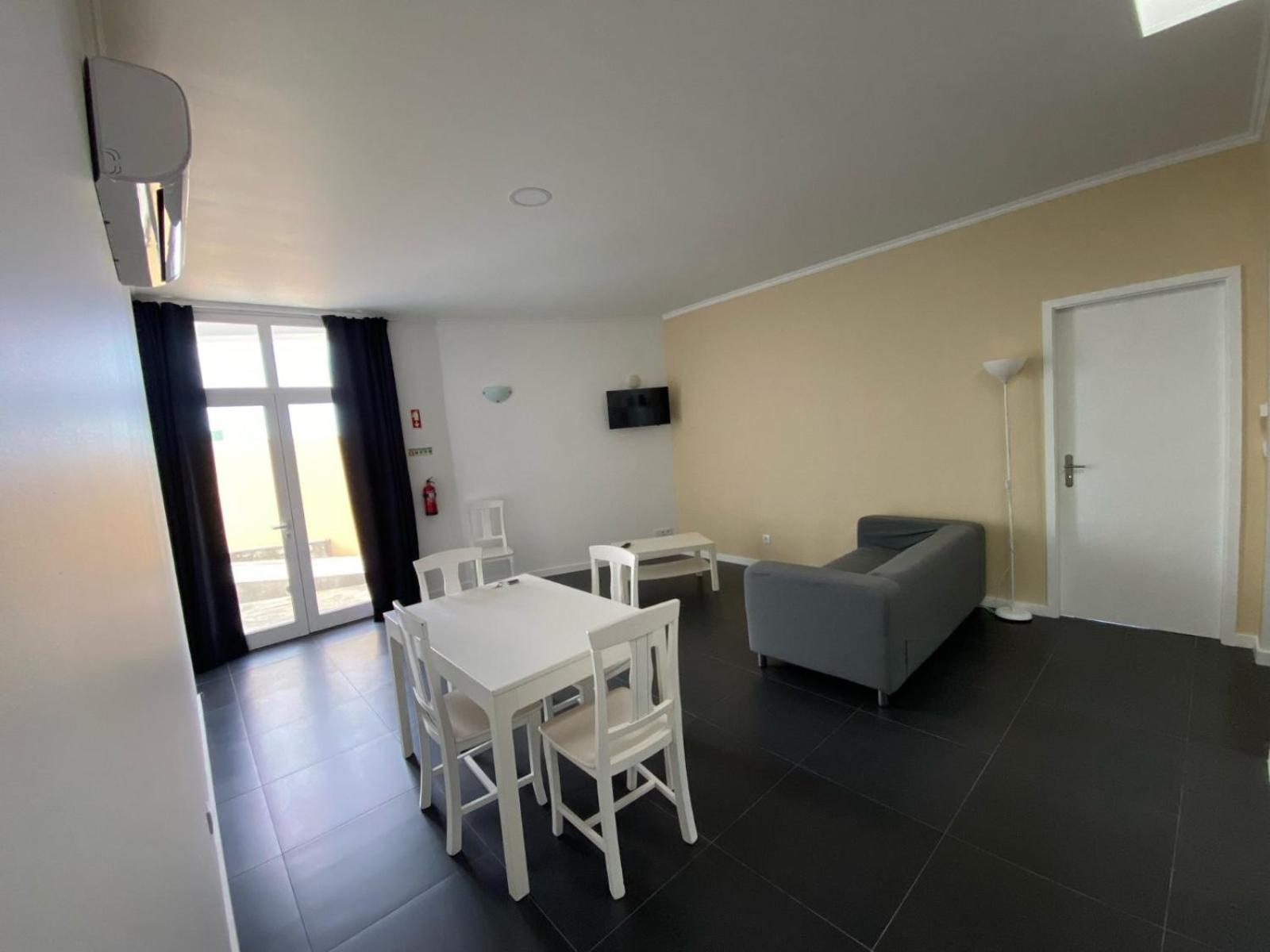 Superior Apartment photo 2