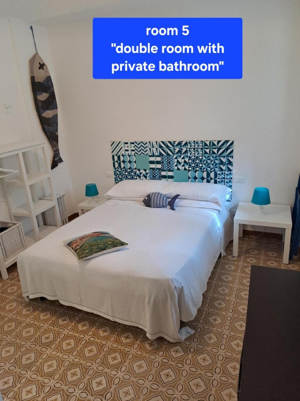 Double Room with Private Bathroom - Photo 4