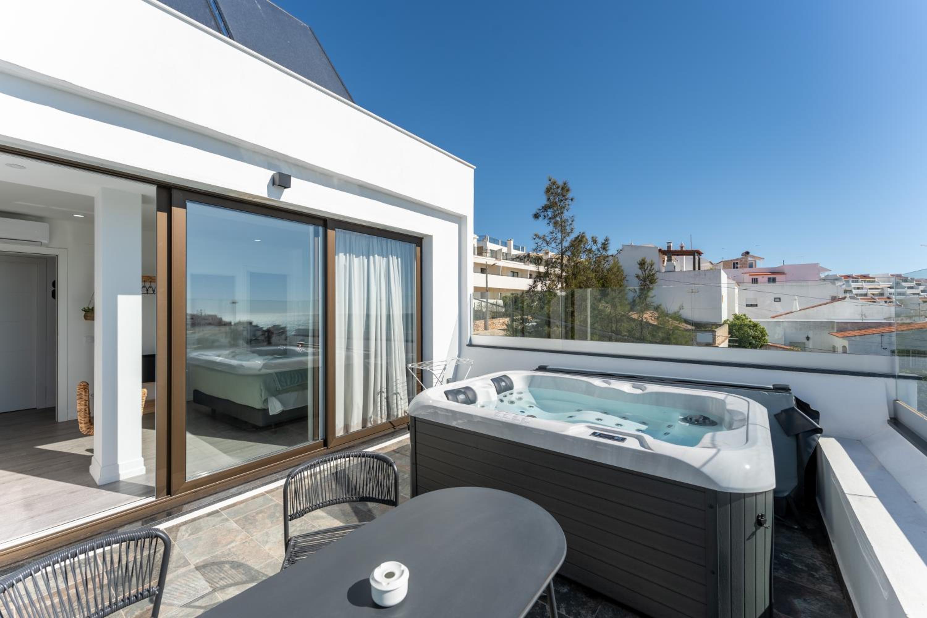 Junior Suite with Spa Bath photo 2